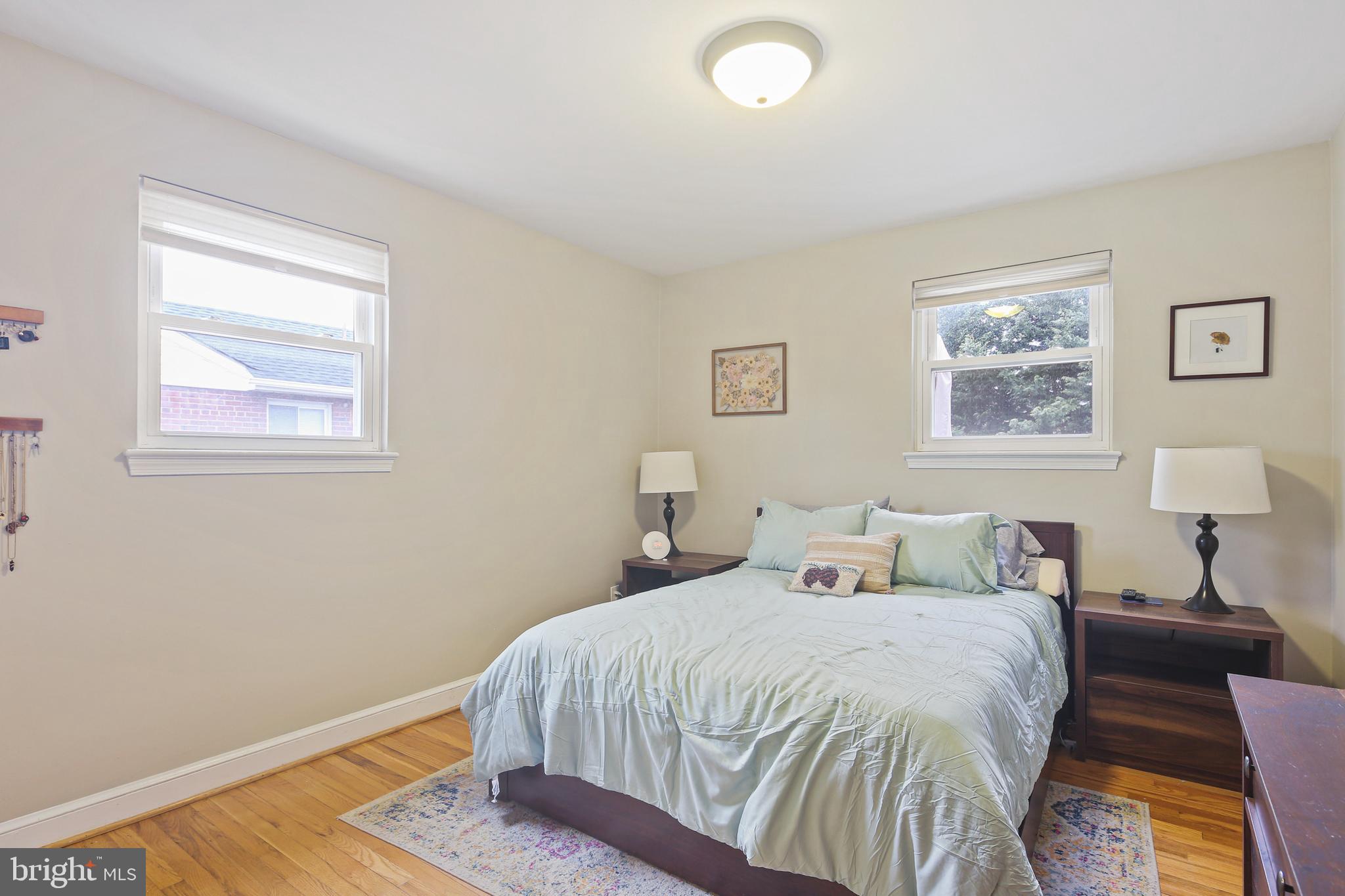 WHEATON FOREST - Residential