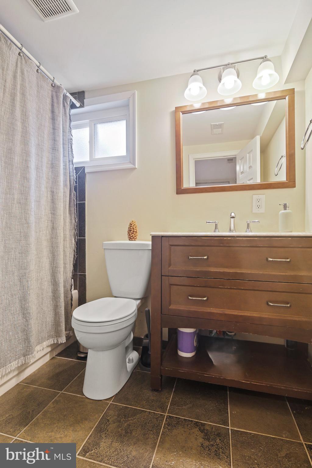 WHEATON FOREST - Residential