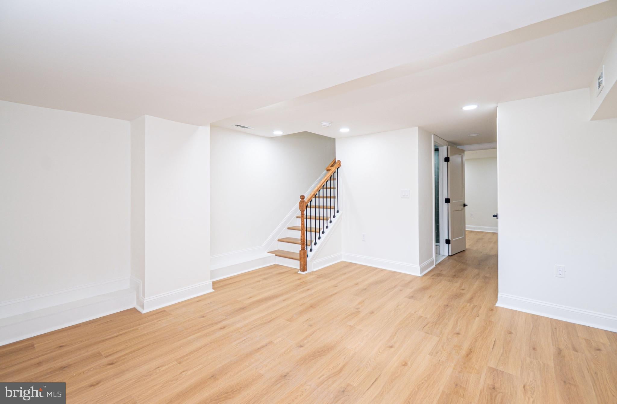 2612 CECIL AVENUE