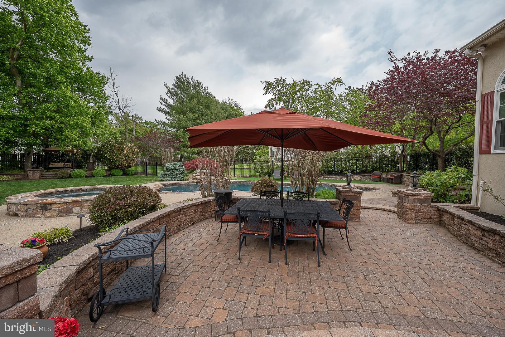 ESTS AT WASHINGTON - Residential