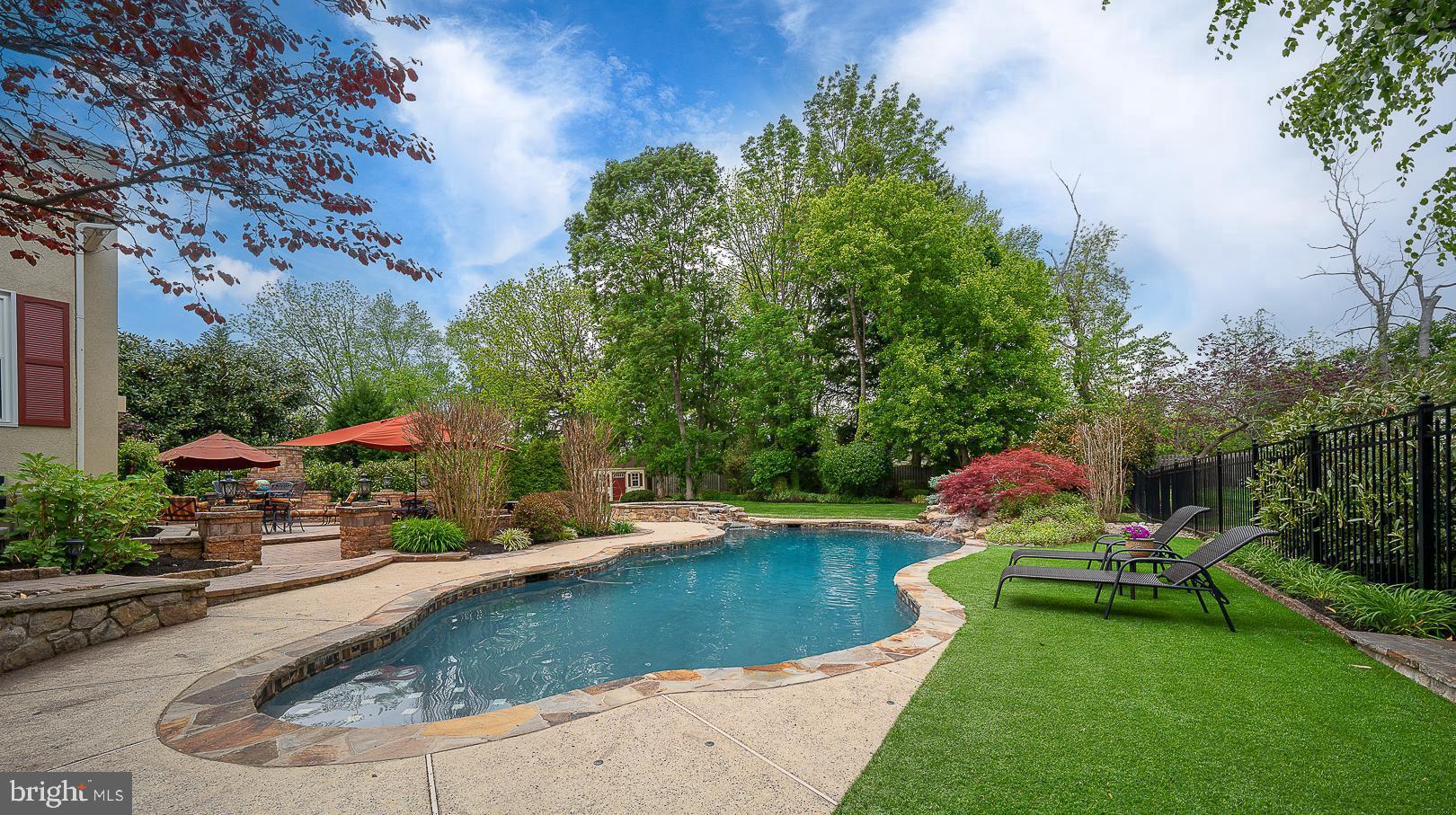 ESTS AT WASHINGTON - Residential