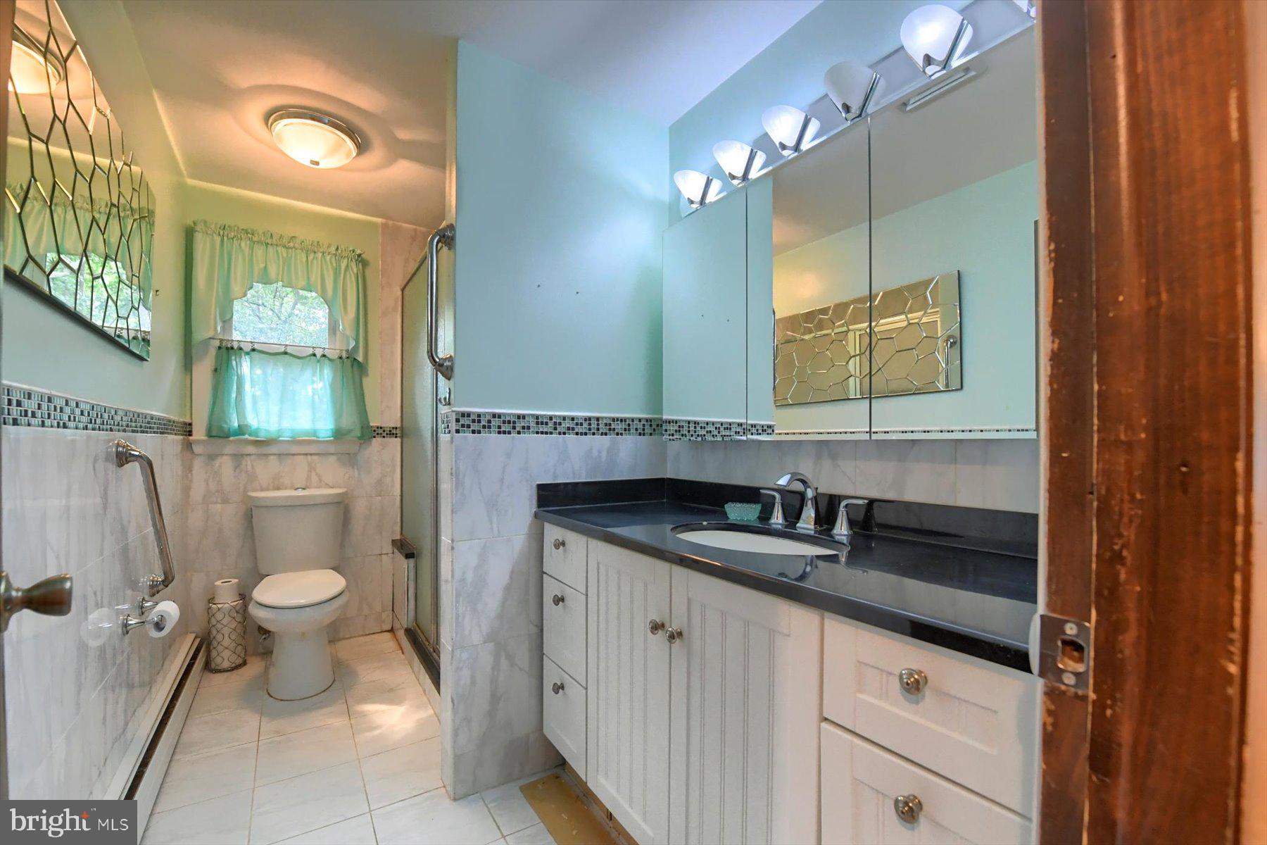 GRANDVIEW ACRES - Residential