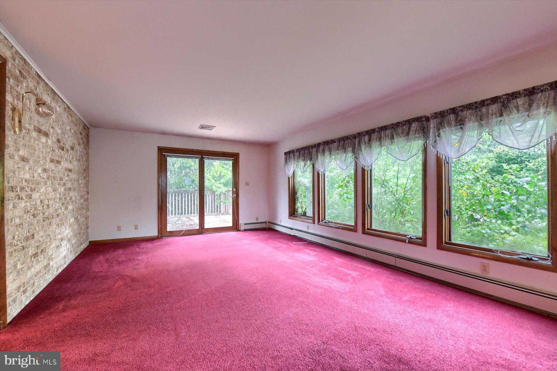 GRANDVIEW ACRES - Residential