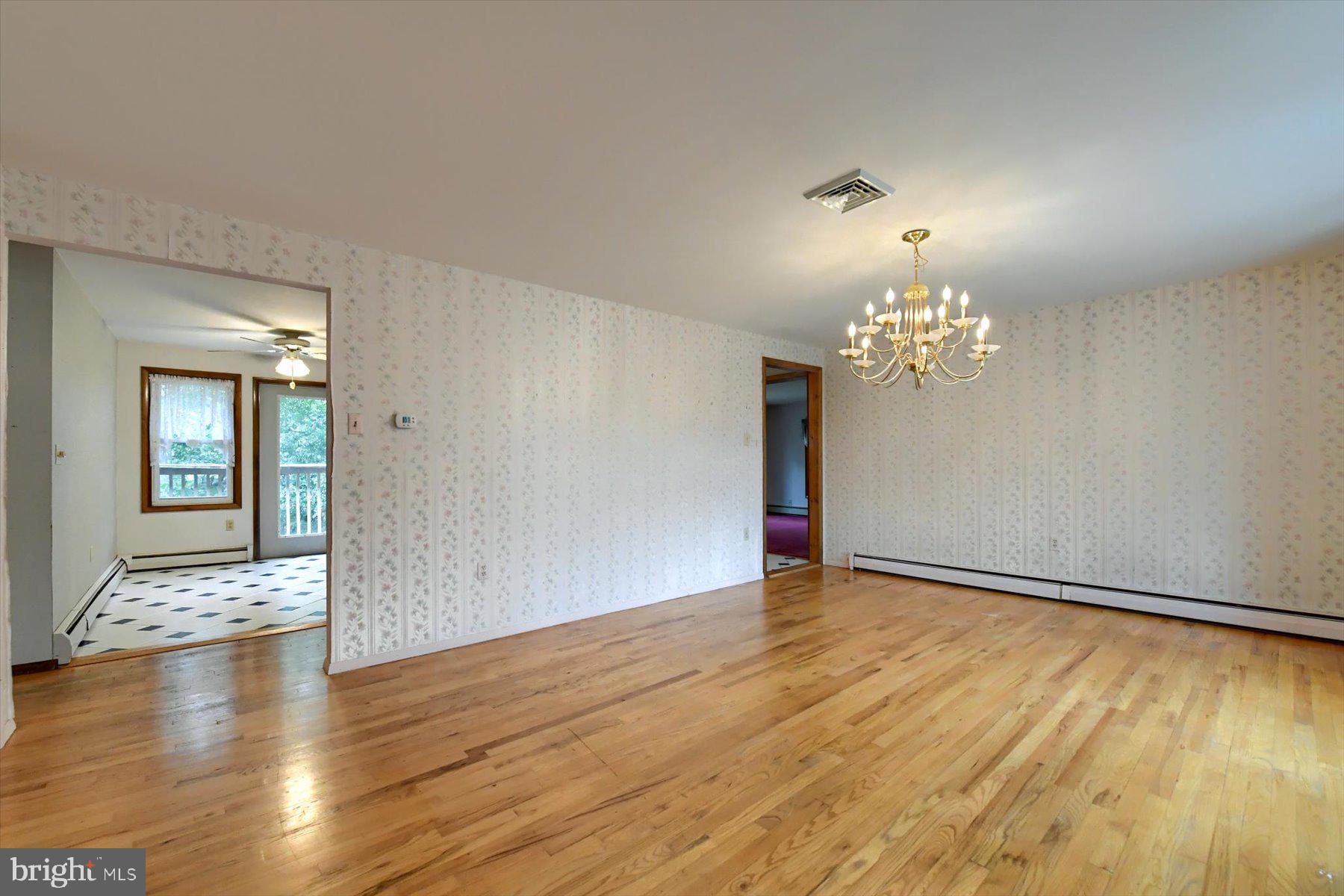 GRANDVIEW ACRES - Residential