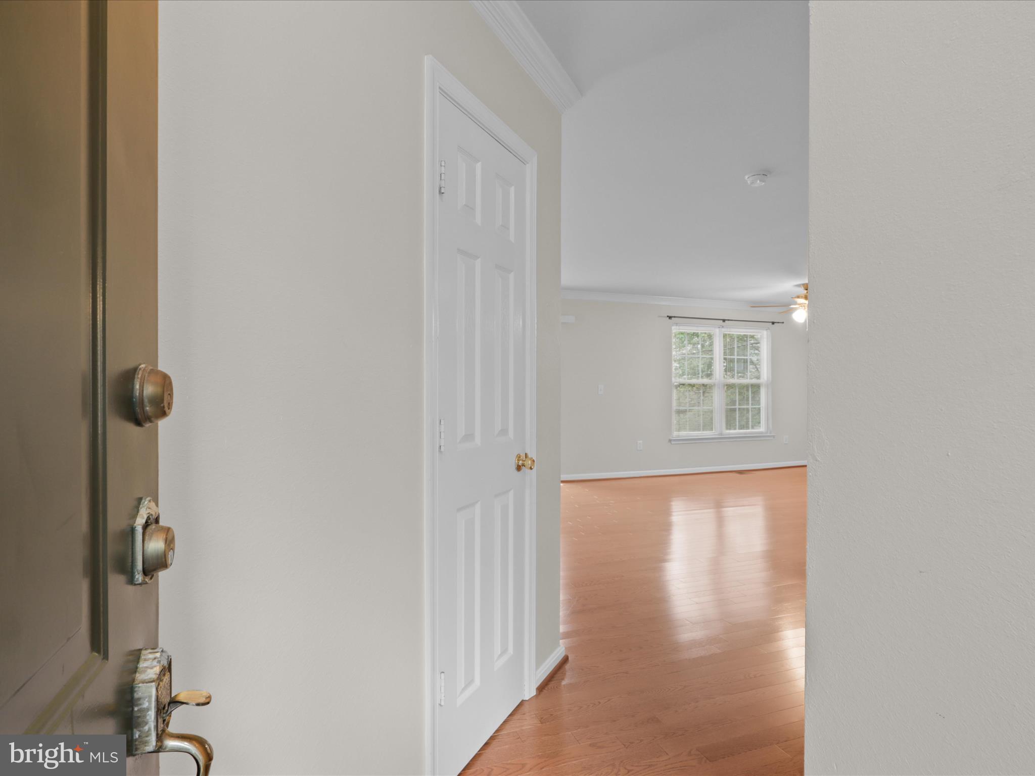 4574 SUPERIOR SQUARE