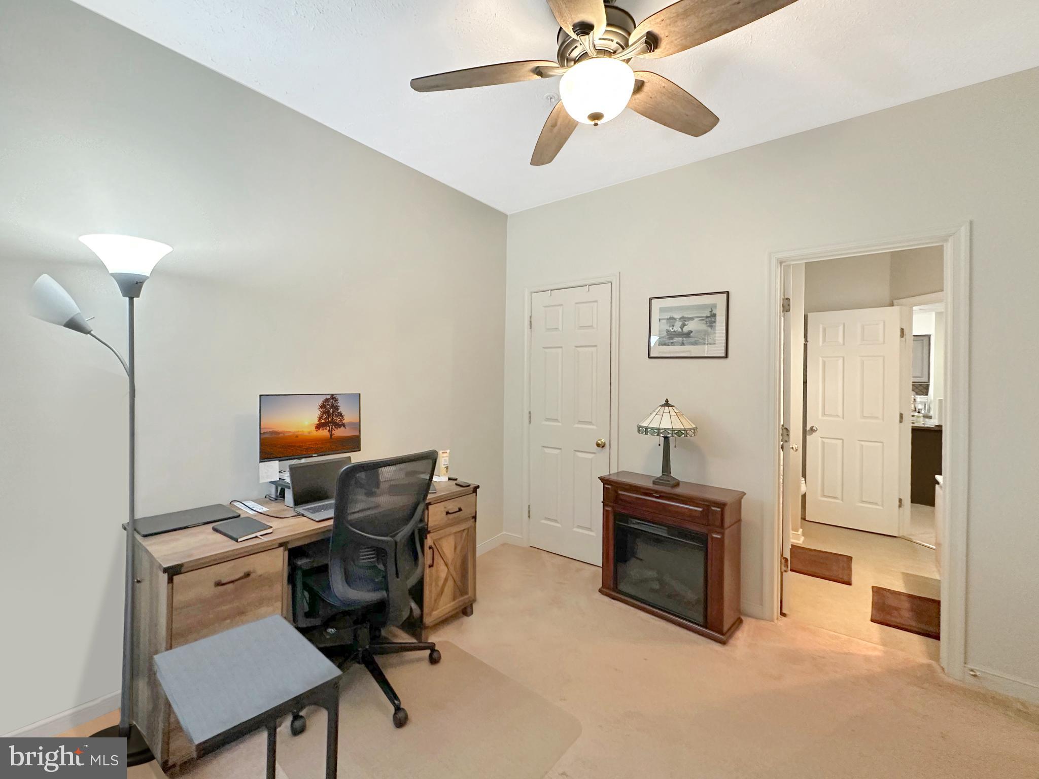 RIVERGATE - Residential