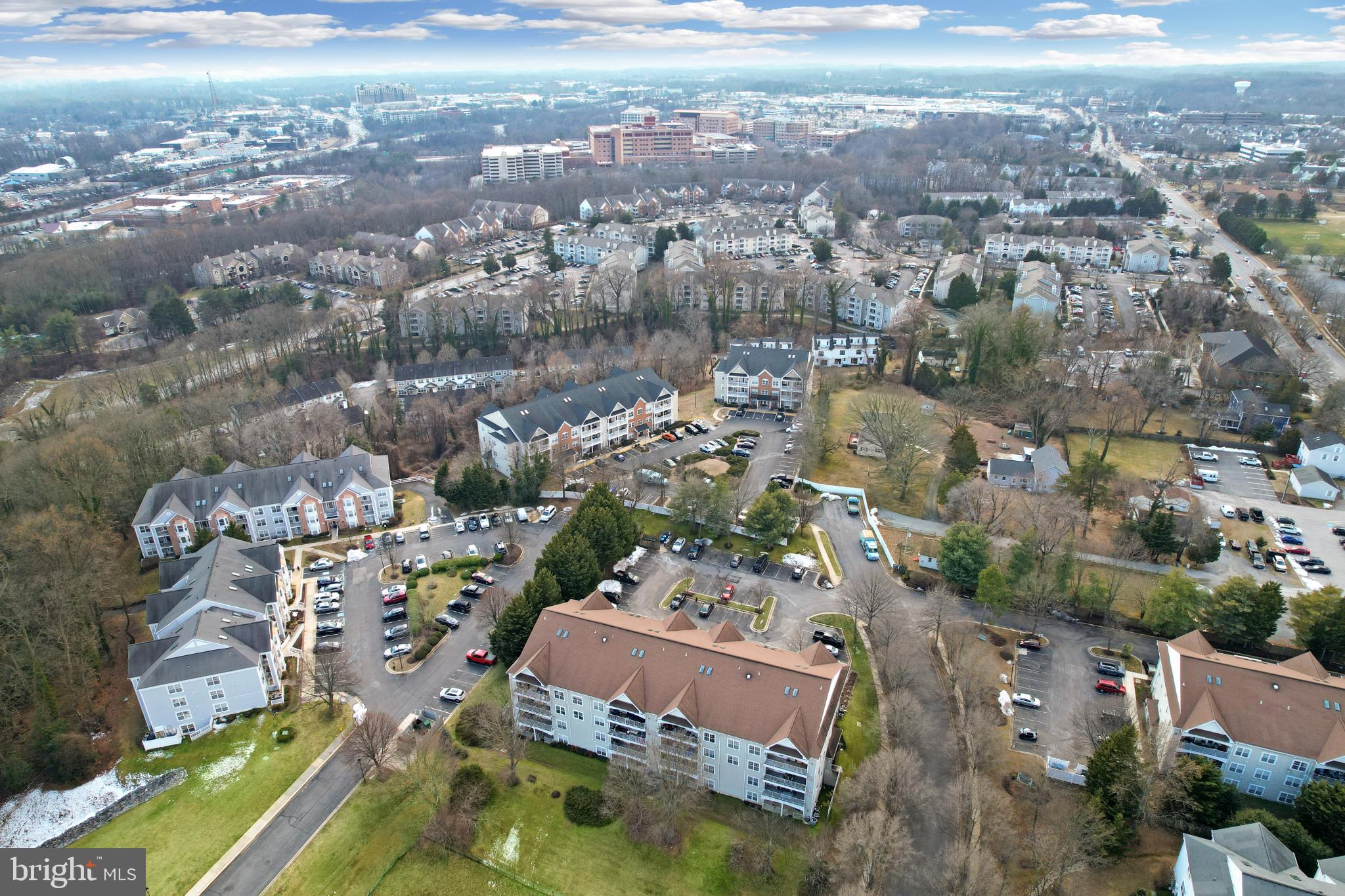 RIVERGATE - Residential