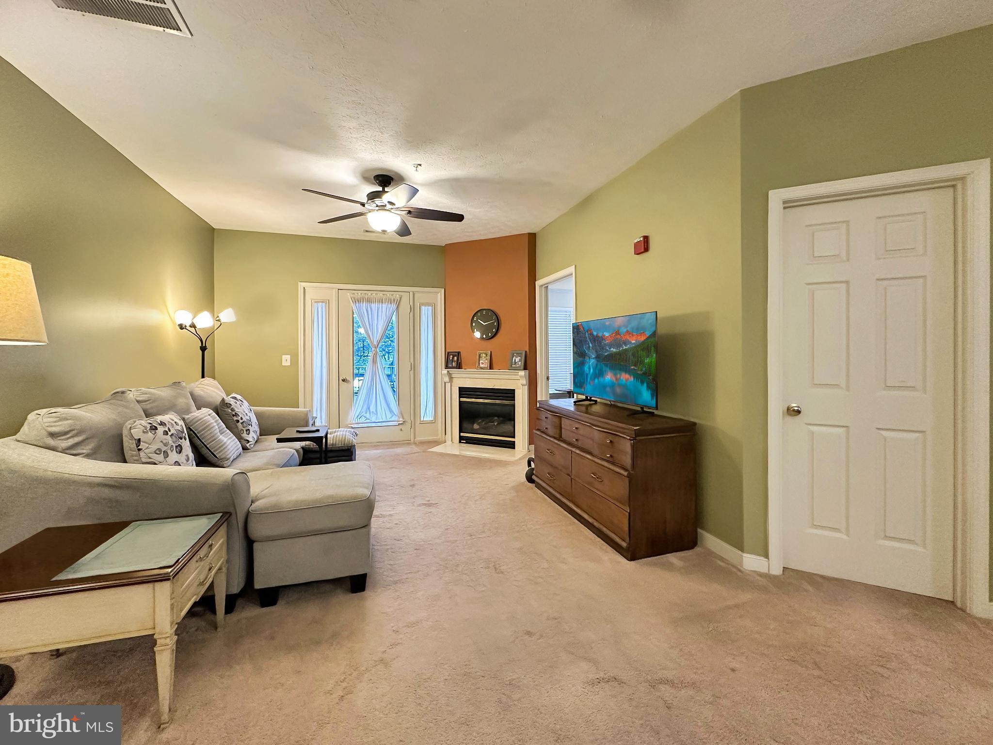 RIVERGATE - Residential