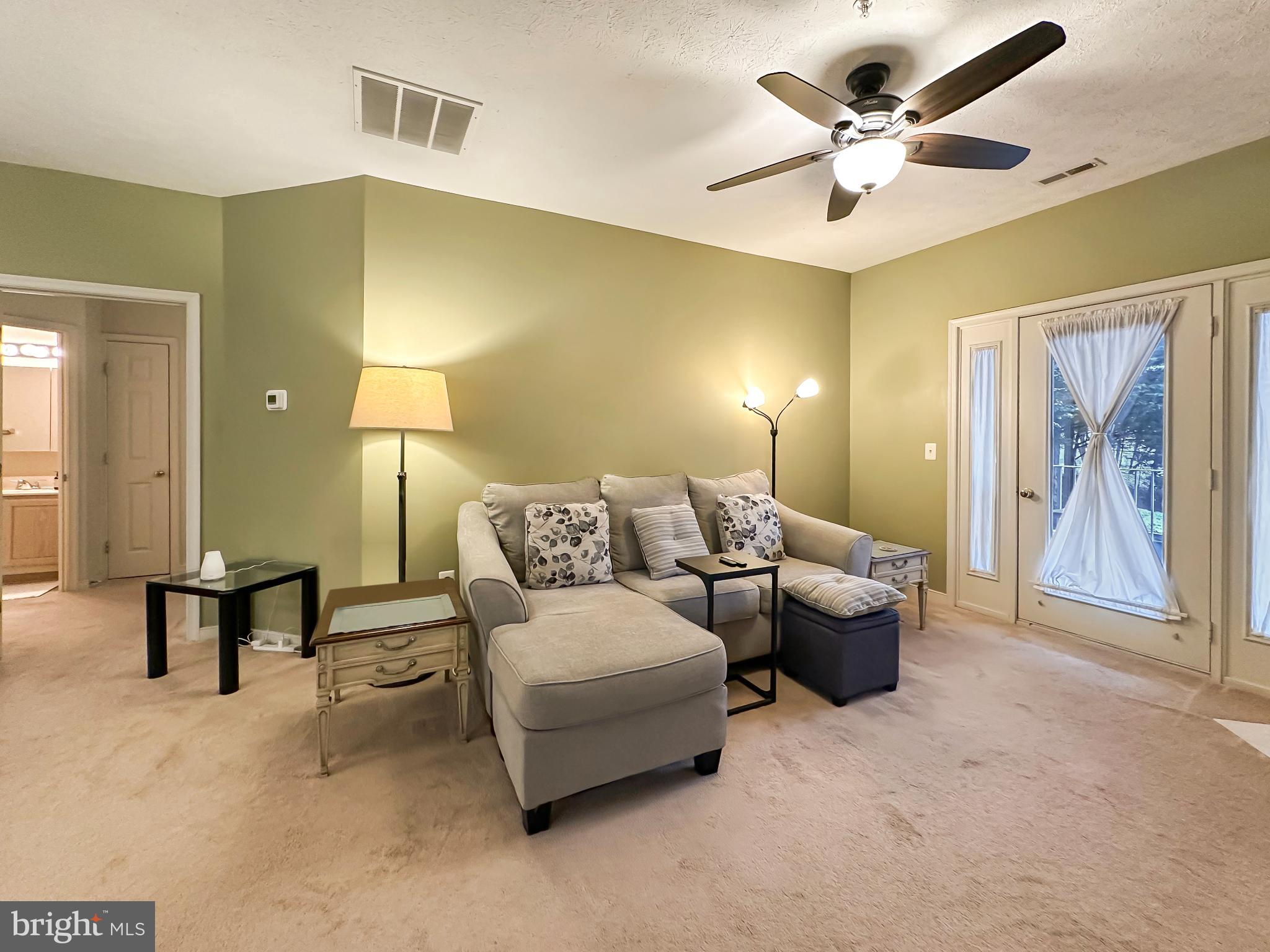 RIVERGATE - Residential