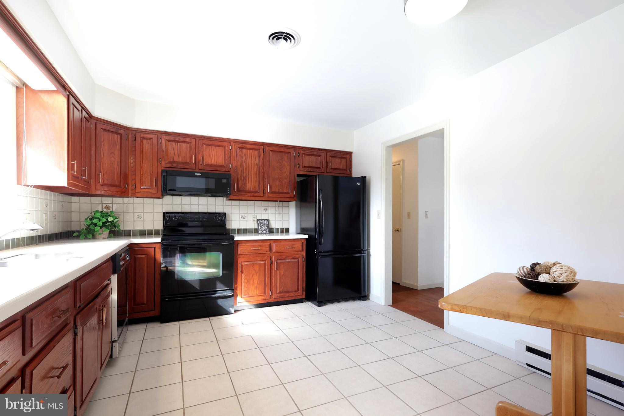 PARK FOREST VILLAGE - Residential