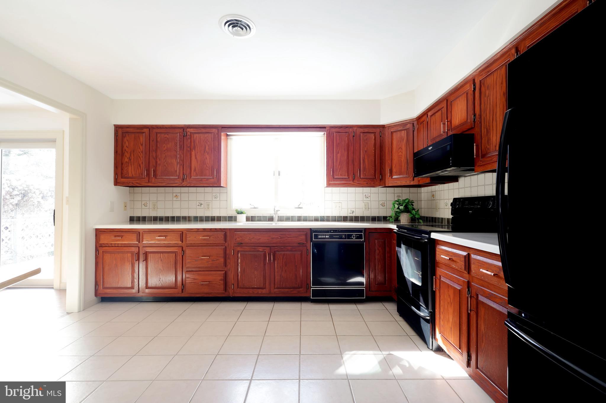 PARK FOREST VILLAGE - Residential