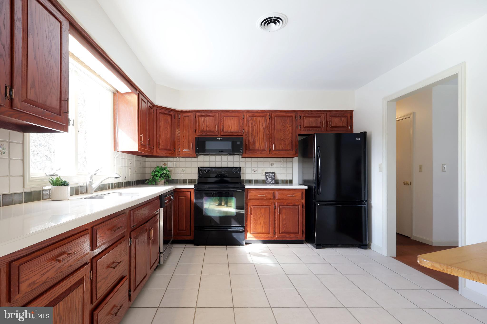 PARK FOREST VILLAGE - Residential