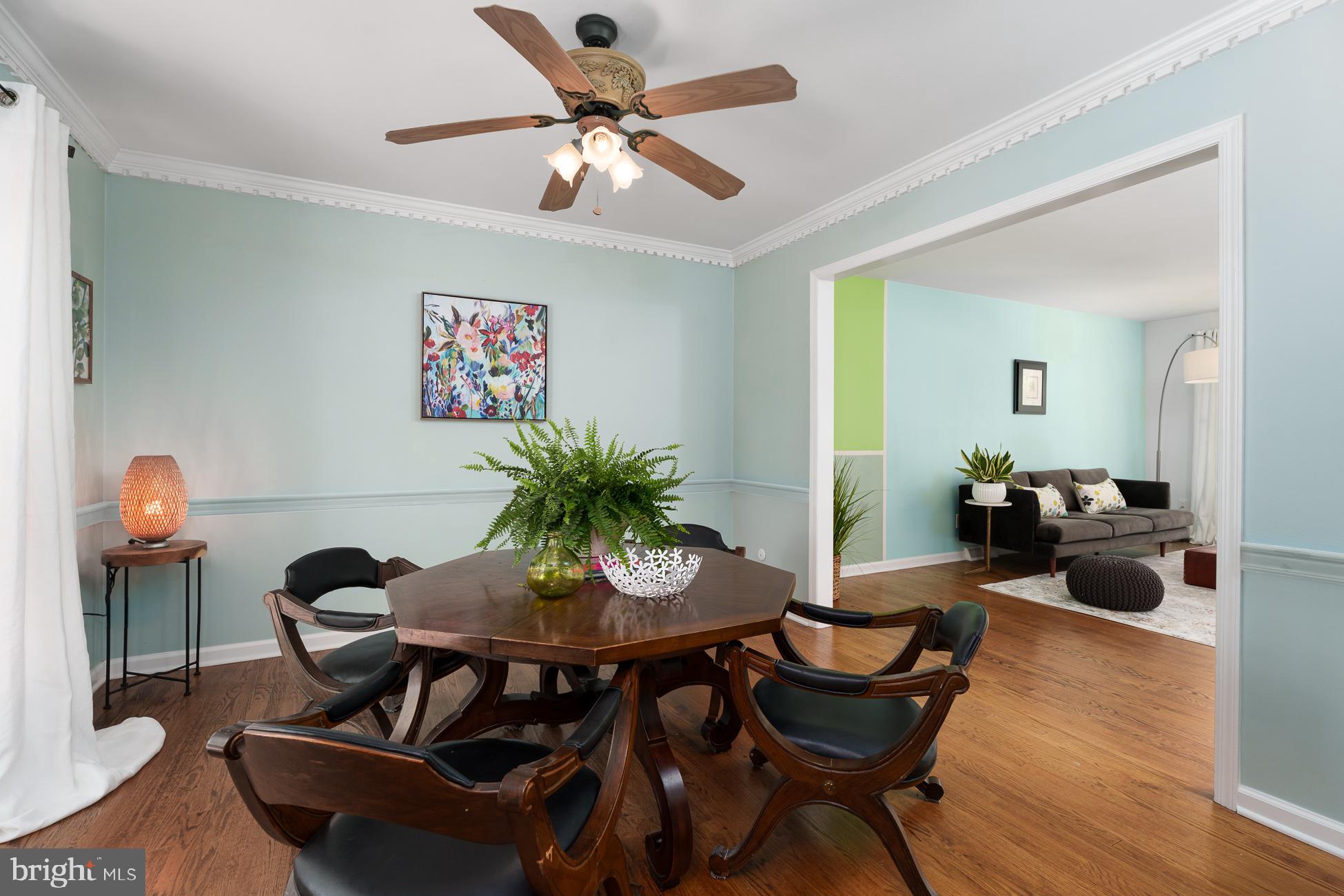 9 LAUREL WOOD