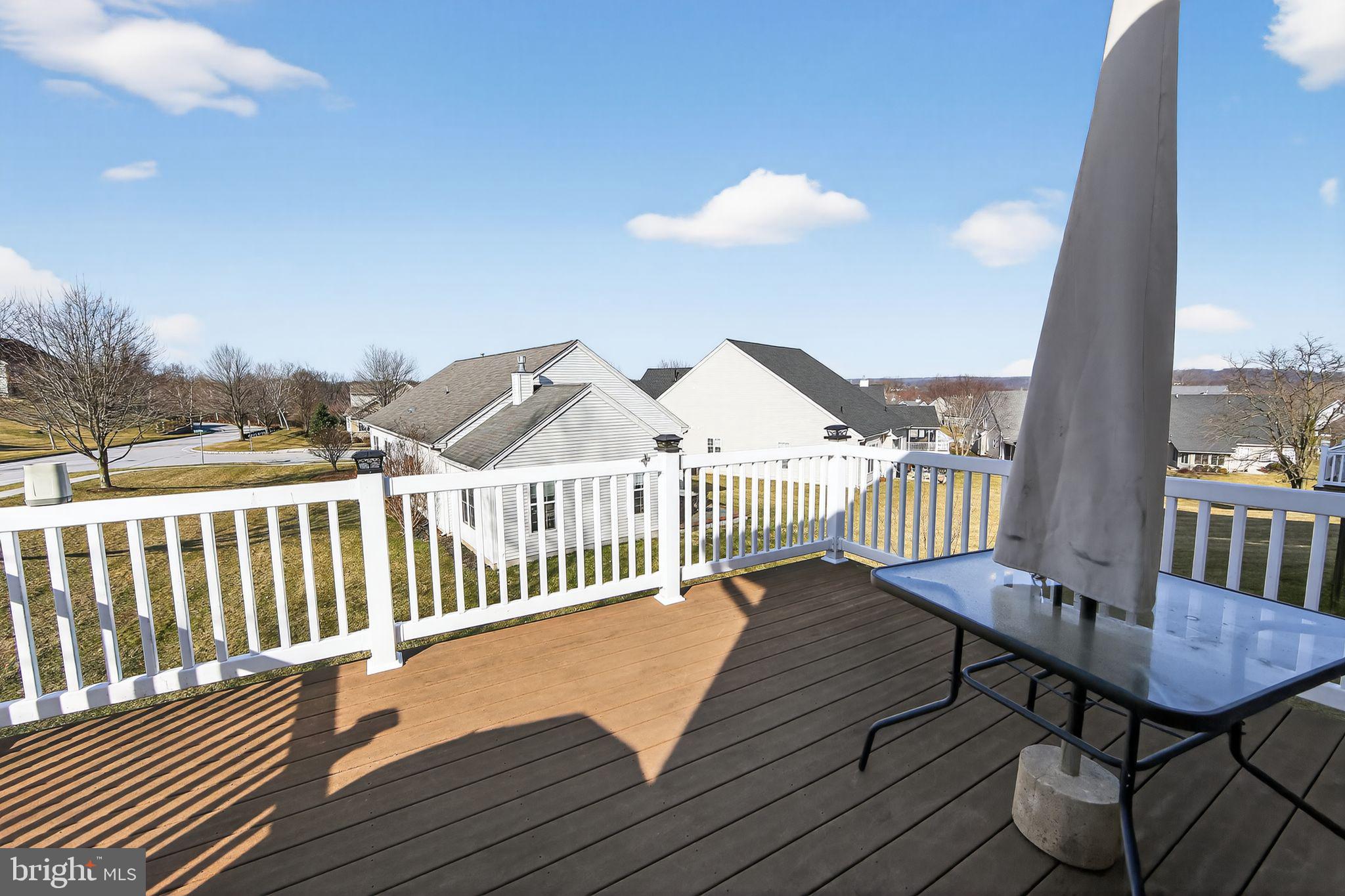 VILLAGES AT HILLVIEW - Residential