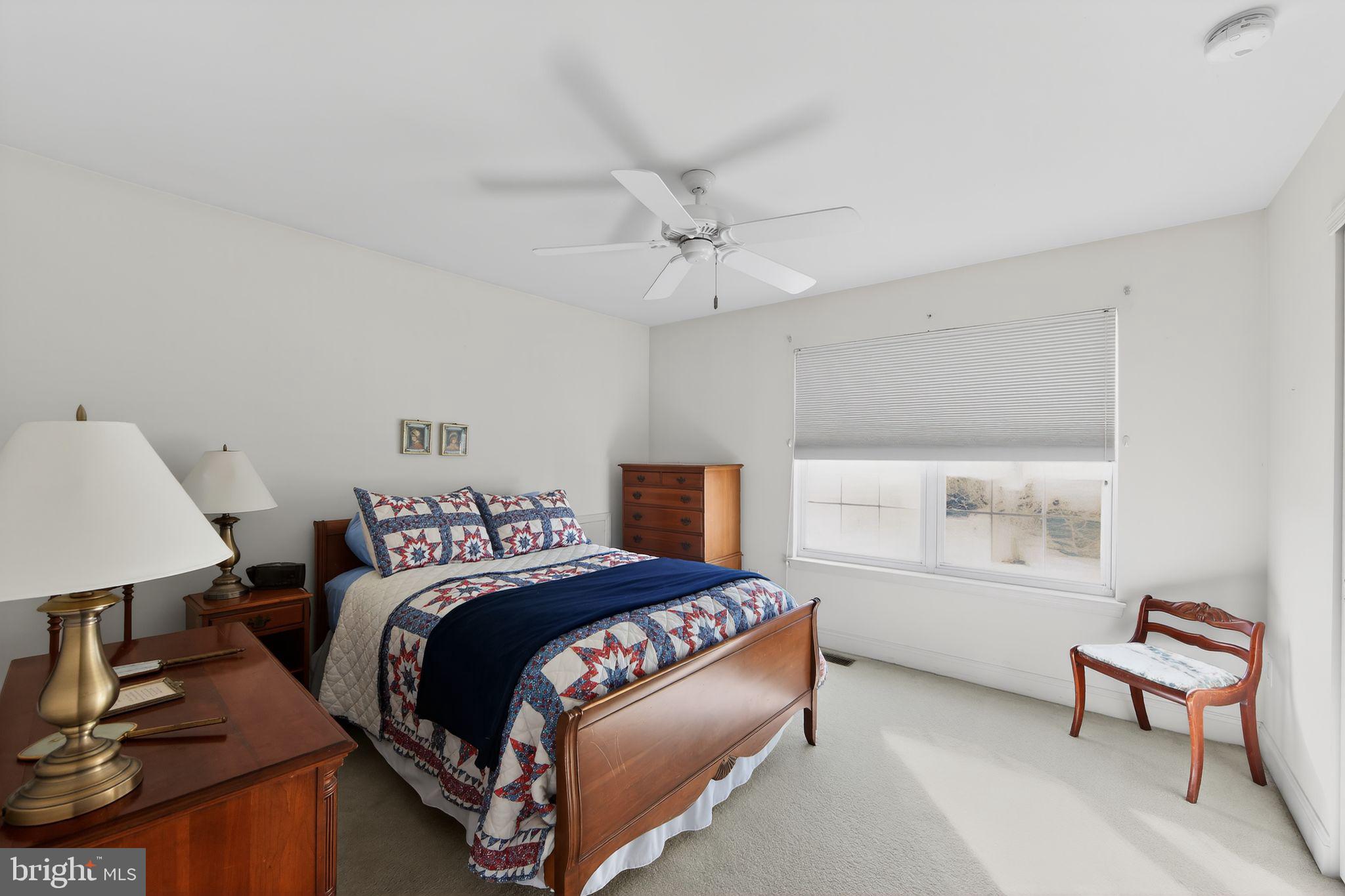 VILLAGES AT HILLVIEW - Residential