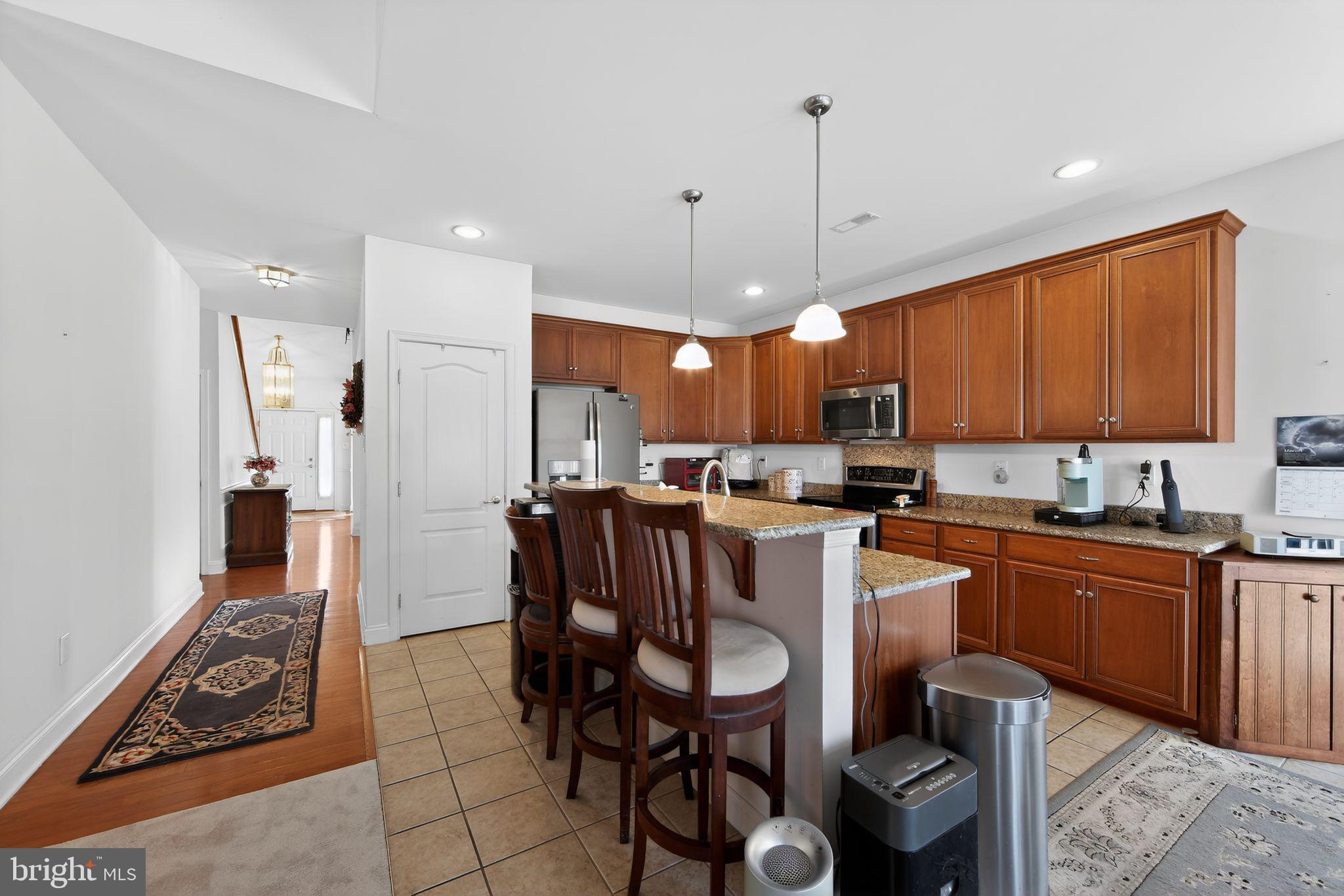 VILLAGES AT HILLVIEW - Residential