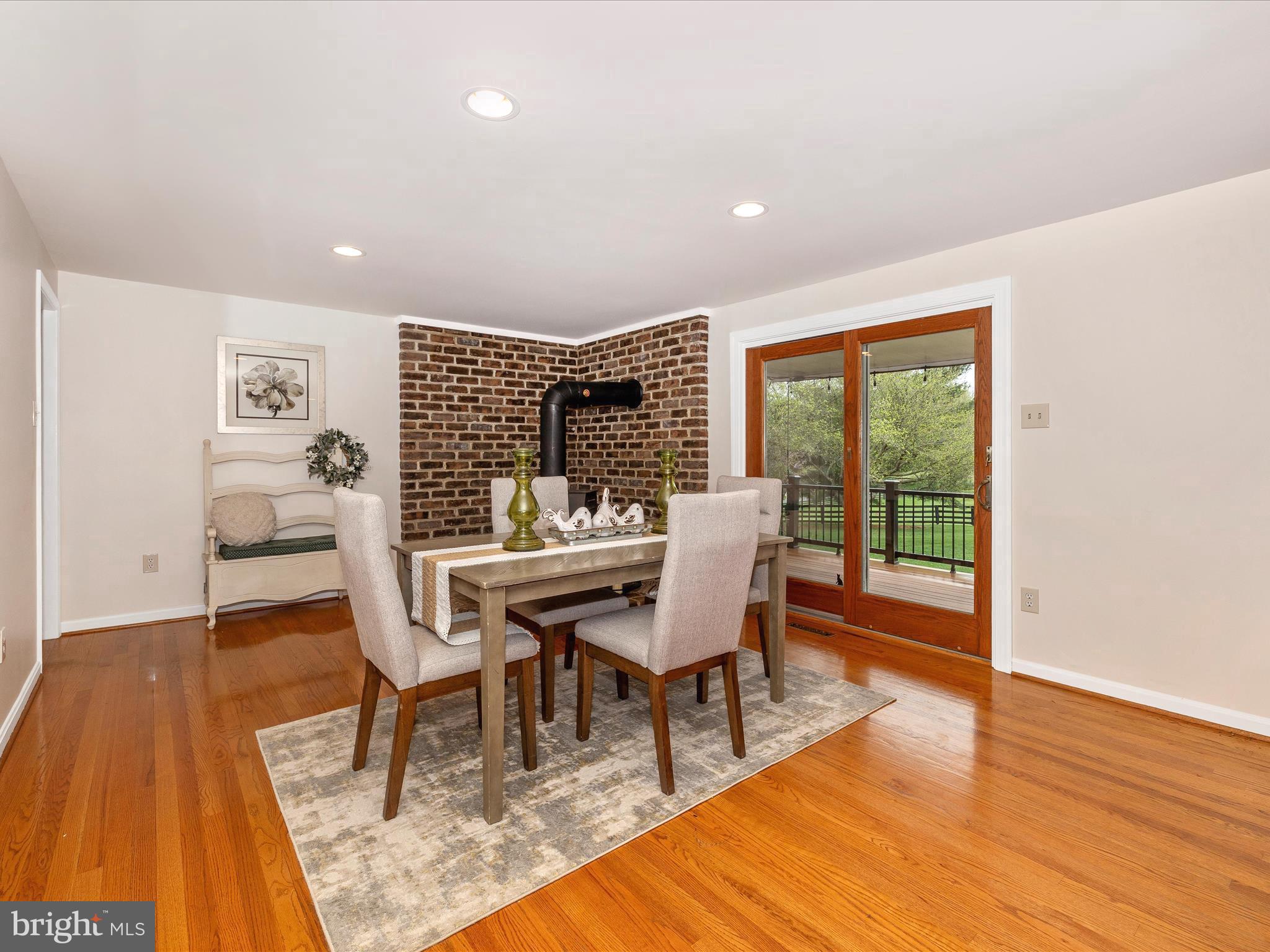 UPPER SENECA CREST - Residential