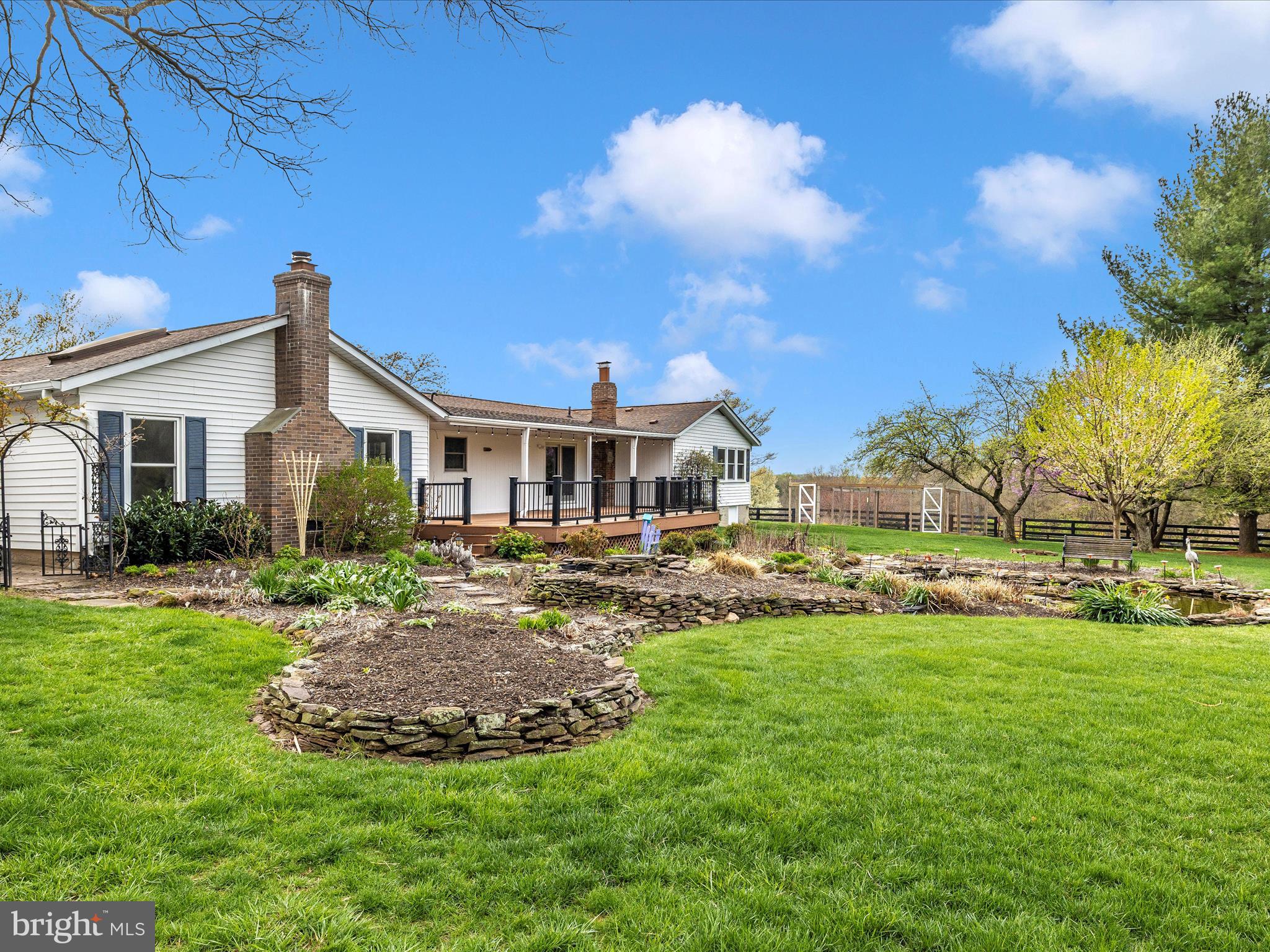 UPPER SENECA CREST - Residential