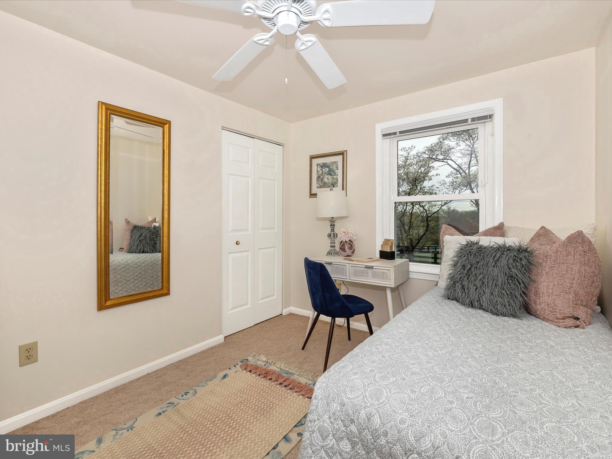 UPPER SENECA CREST - Residential