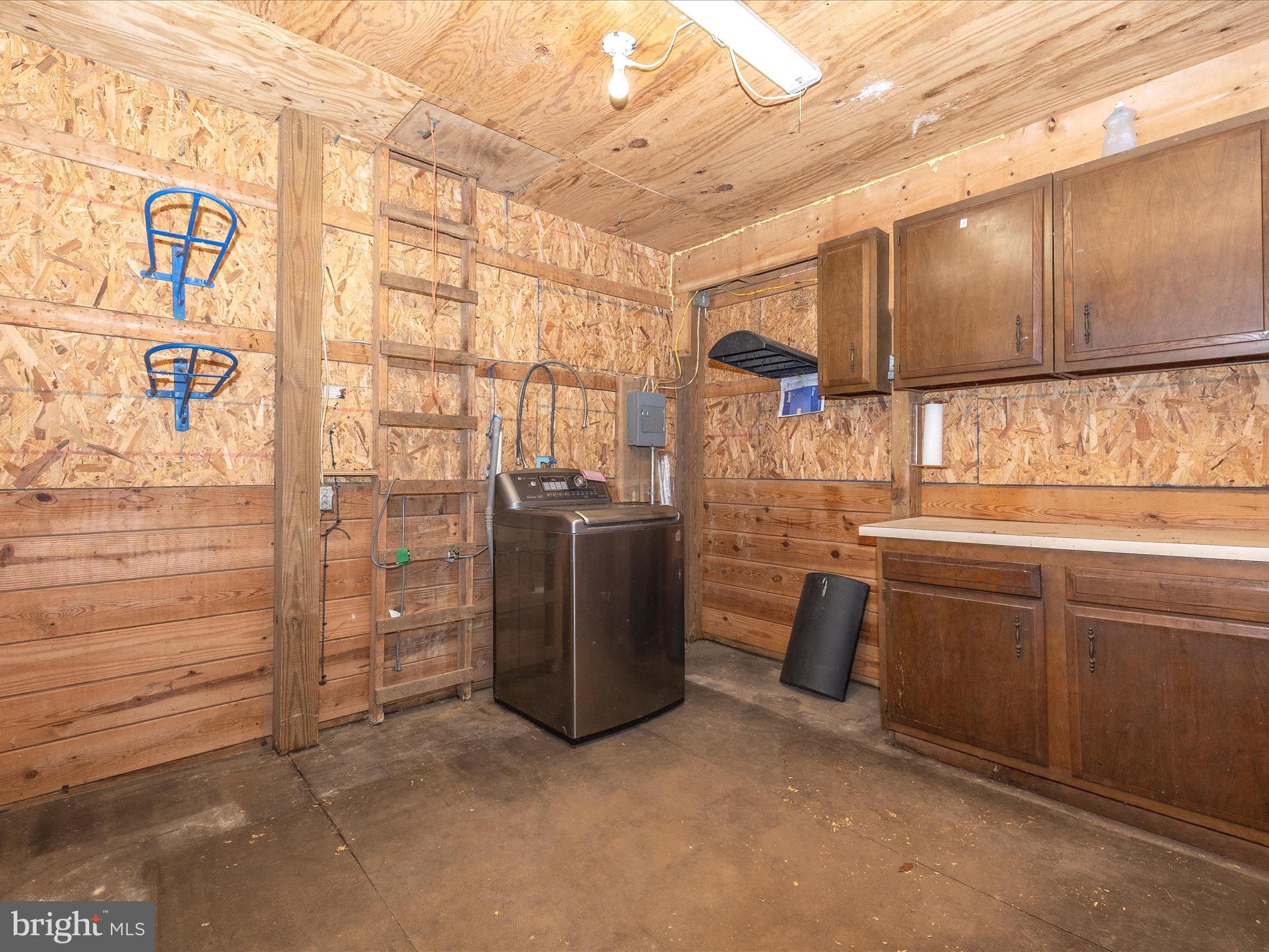 UPPER SENECA CREST - Residential