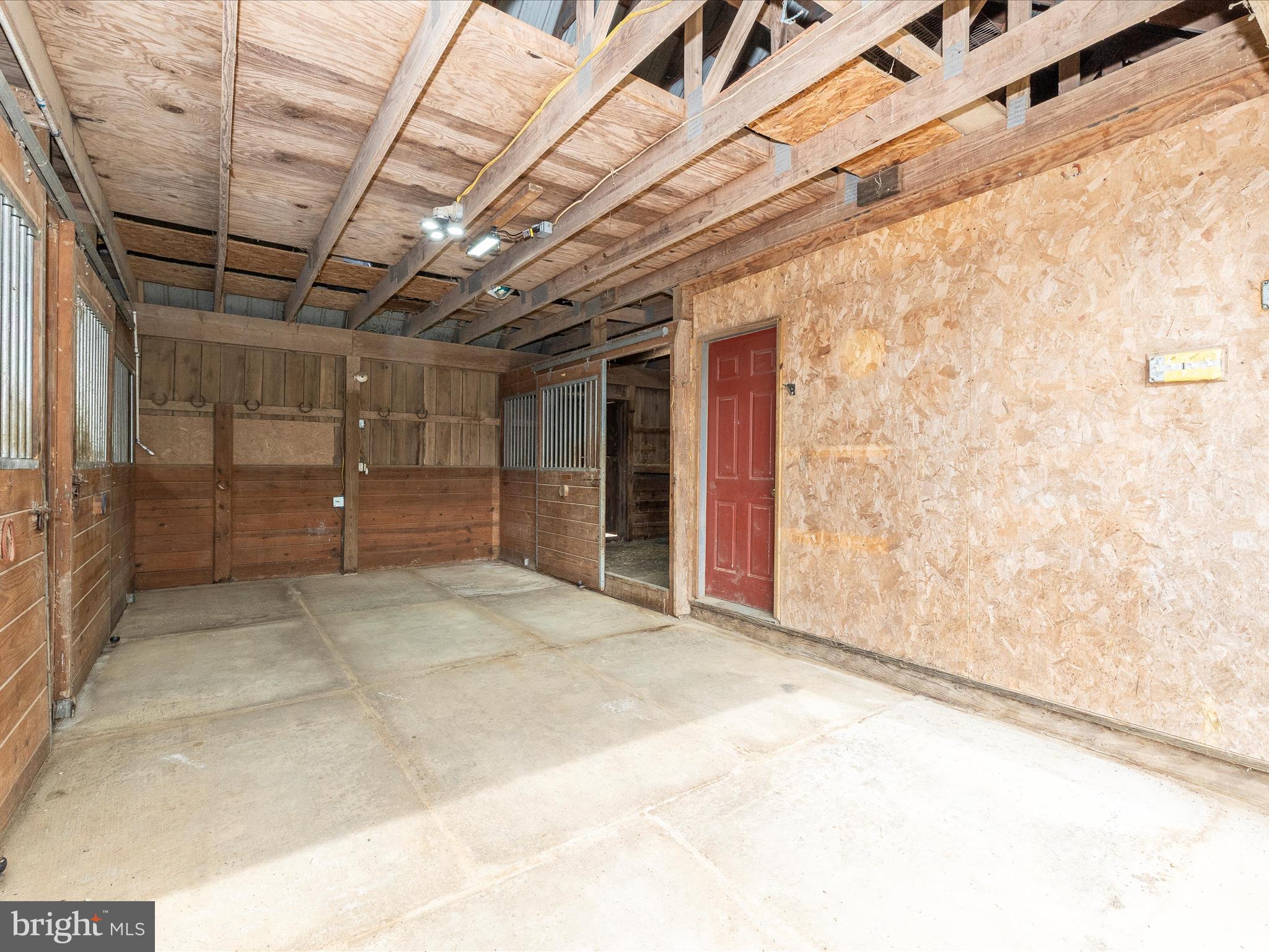 UPPER SENECA CREST - Residential