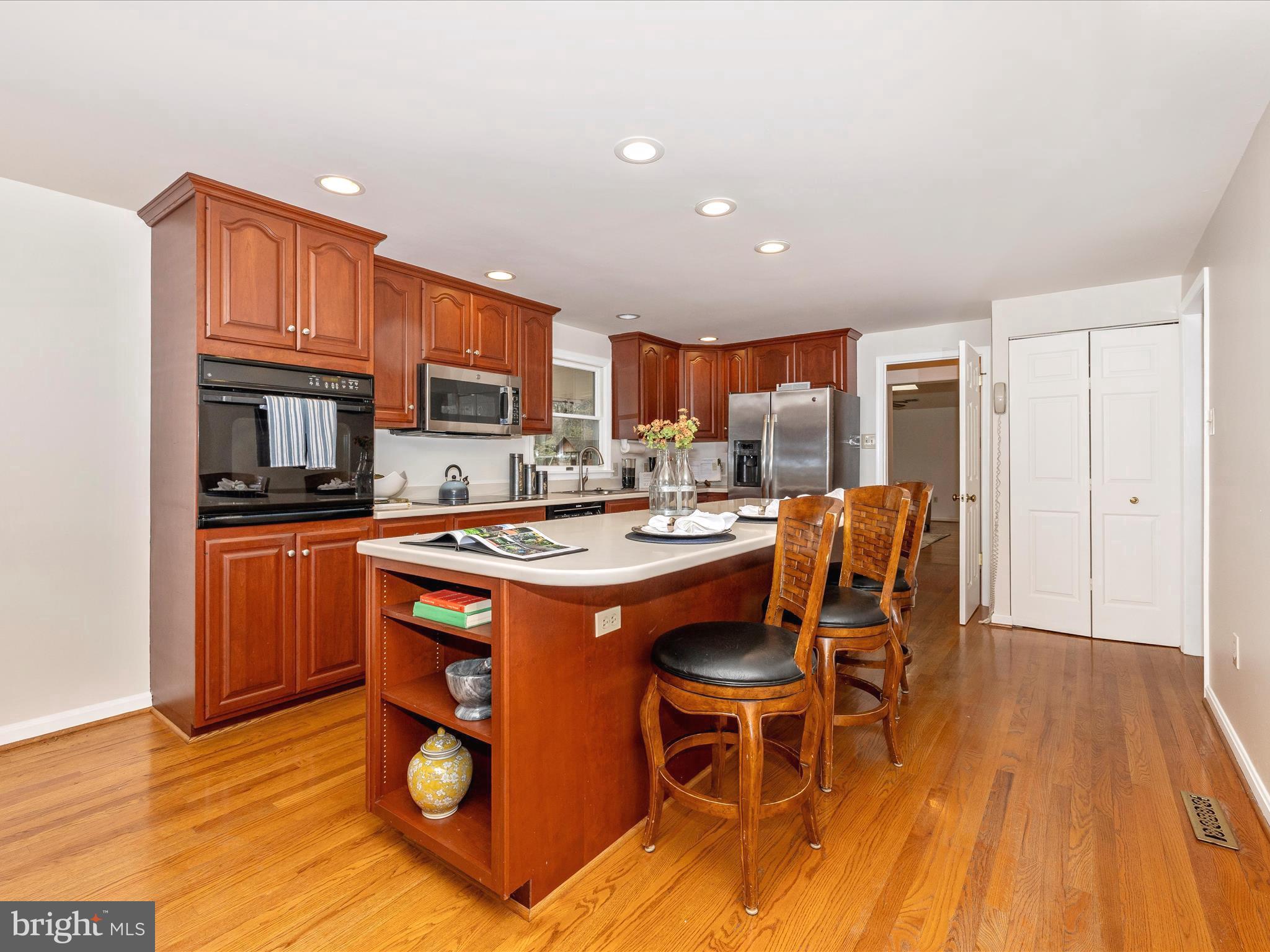 UPPER SENECA CREST - Residential