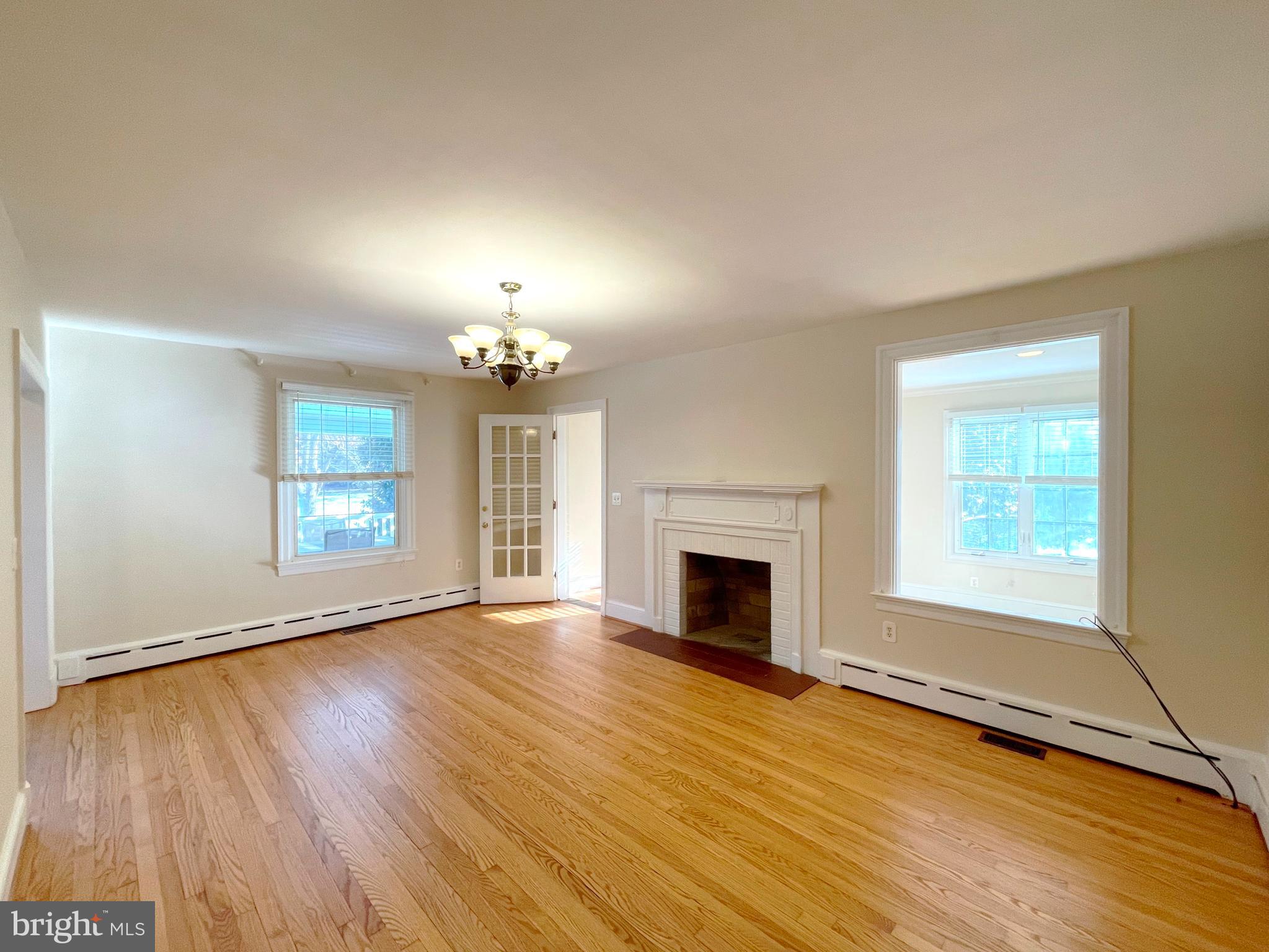 4085 HALLOWING POINT ROAD