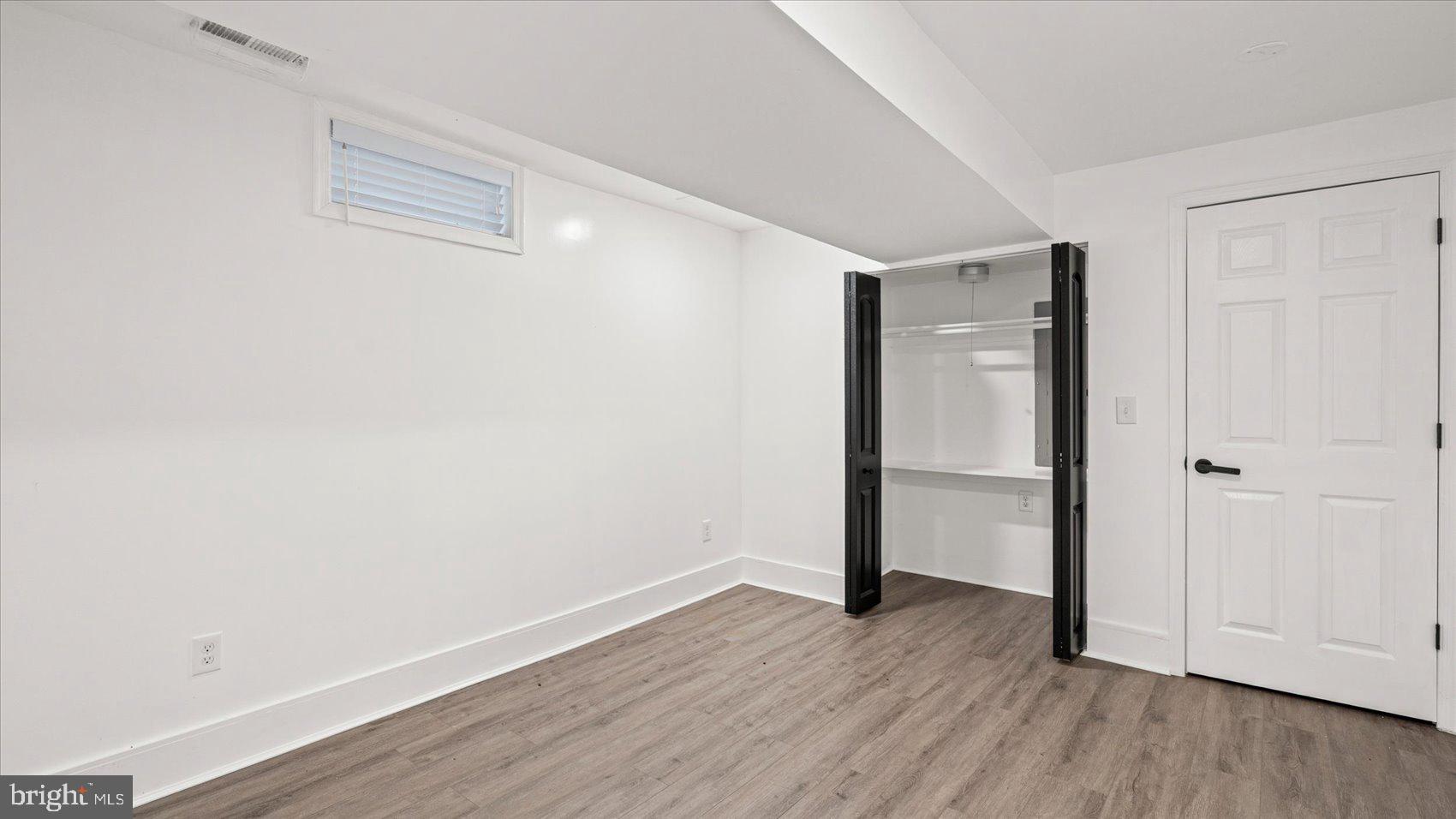 MILTON-MONTFORD - Residential