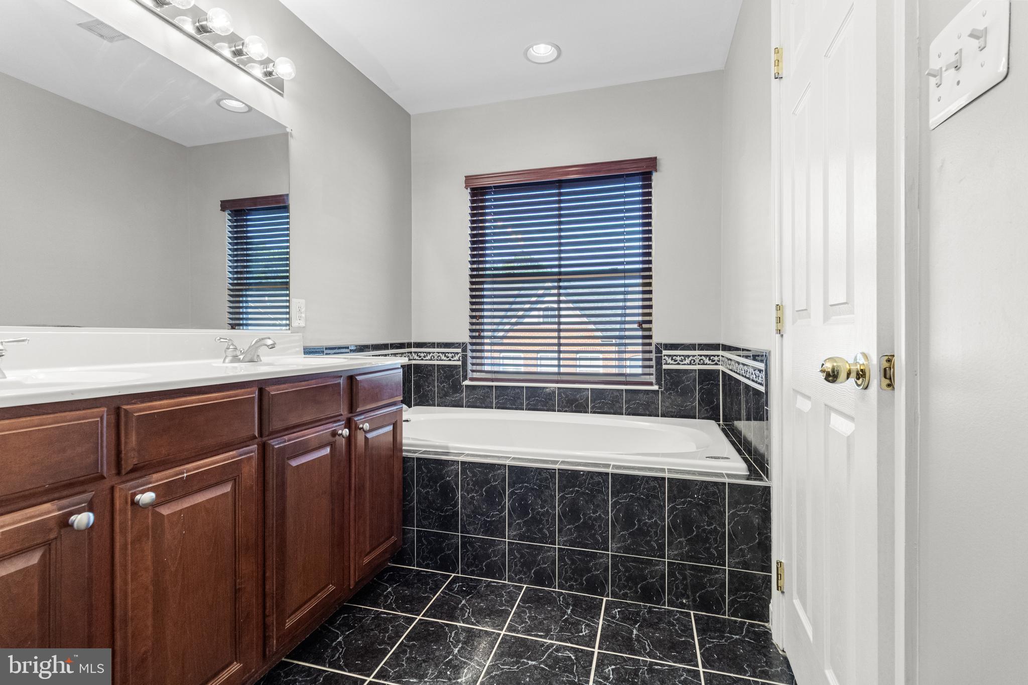 WOODBERRY - Residential