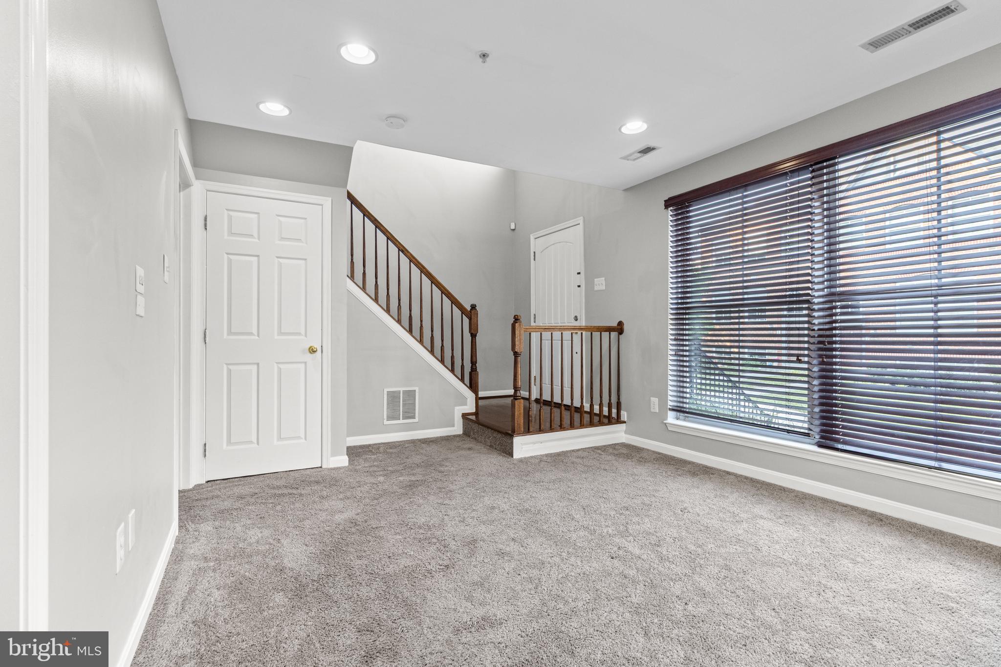 WOODBERRY - Residential