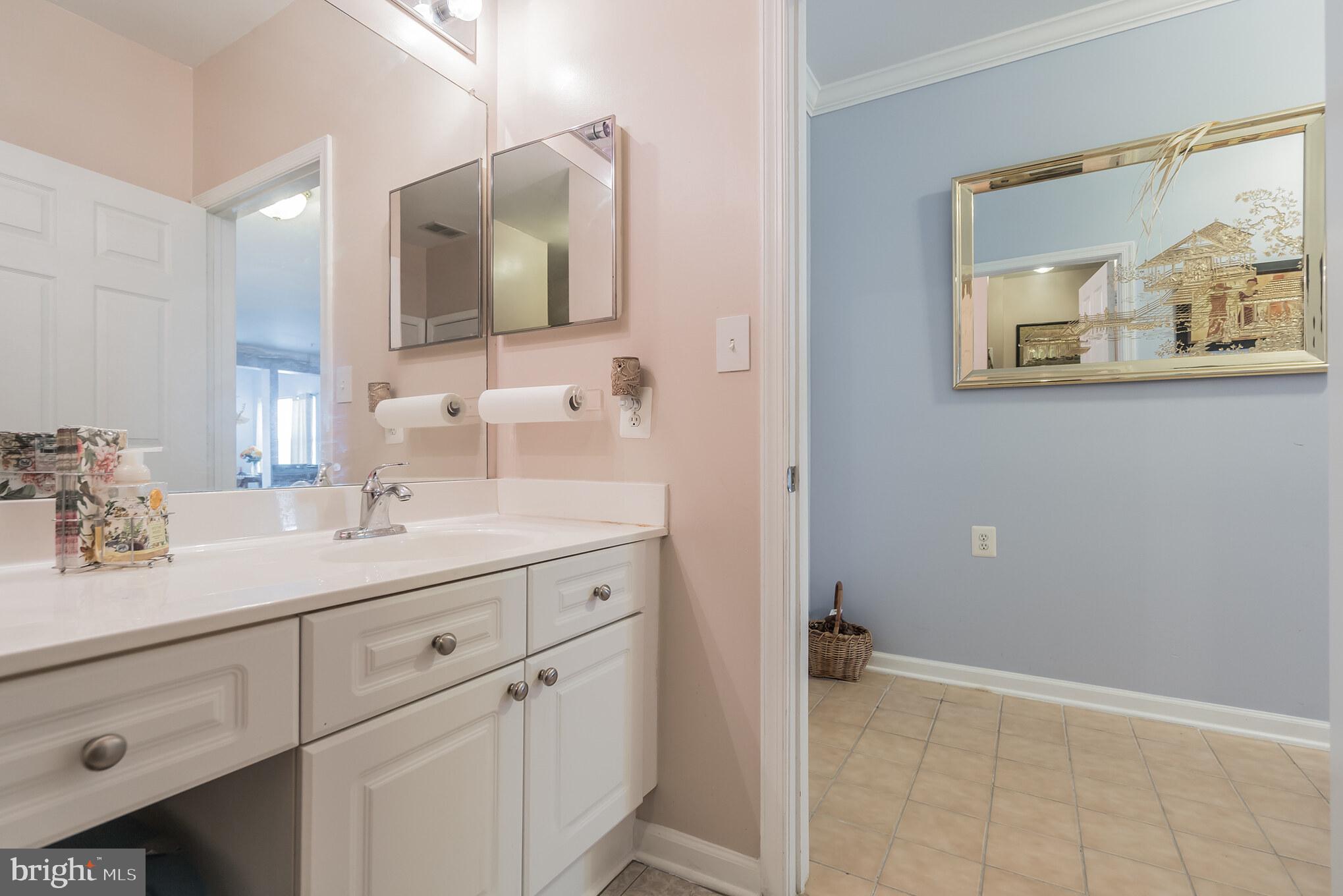 CAMERON GROVE - Residential