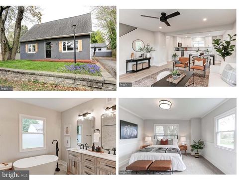 Photo of 10 Hoover Lane, Leola, PA 17540 (MLS # PALA2050672)