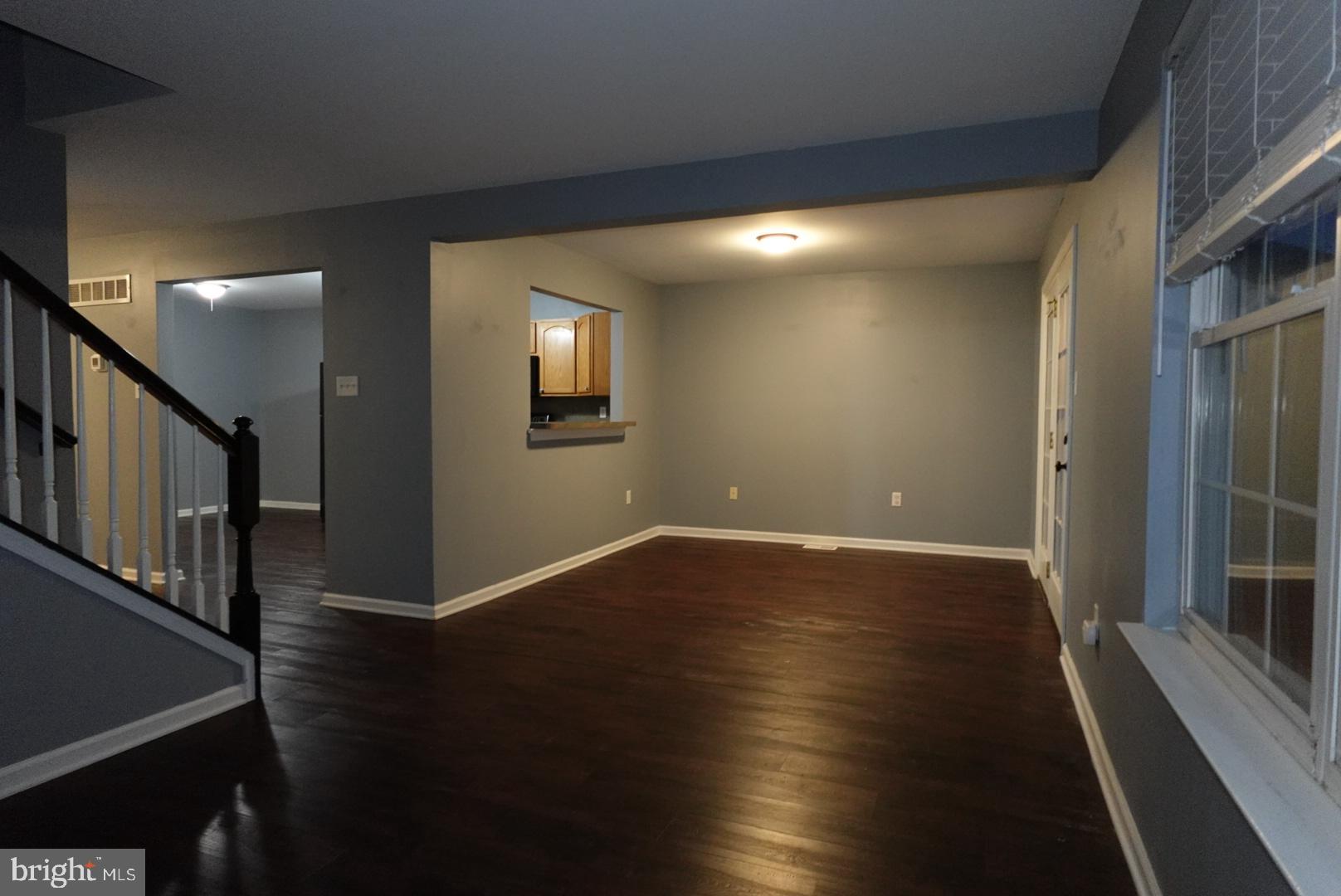 MONTGOMERY MEADOWS - Residential Lease