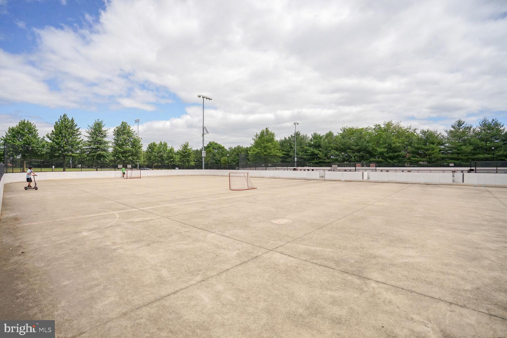 WILLOW BEND - Residential