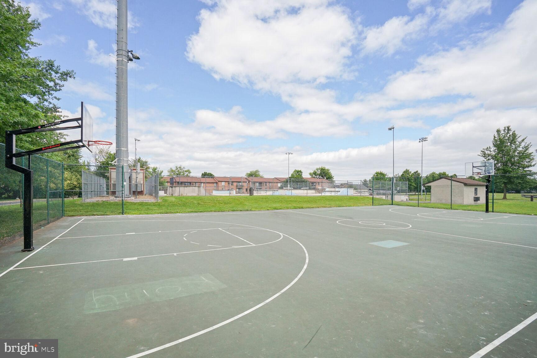 WILLOW BEND - Residential