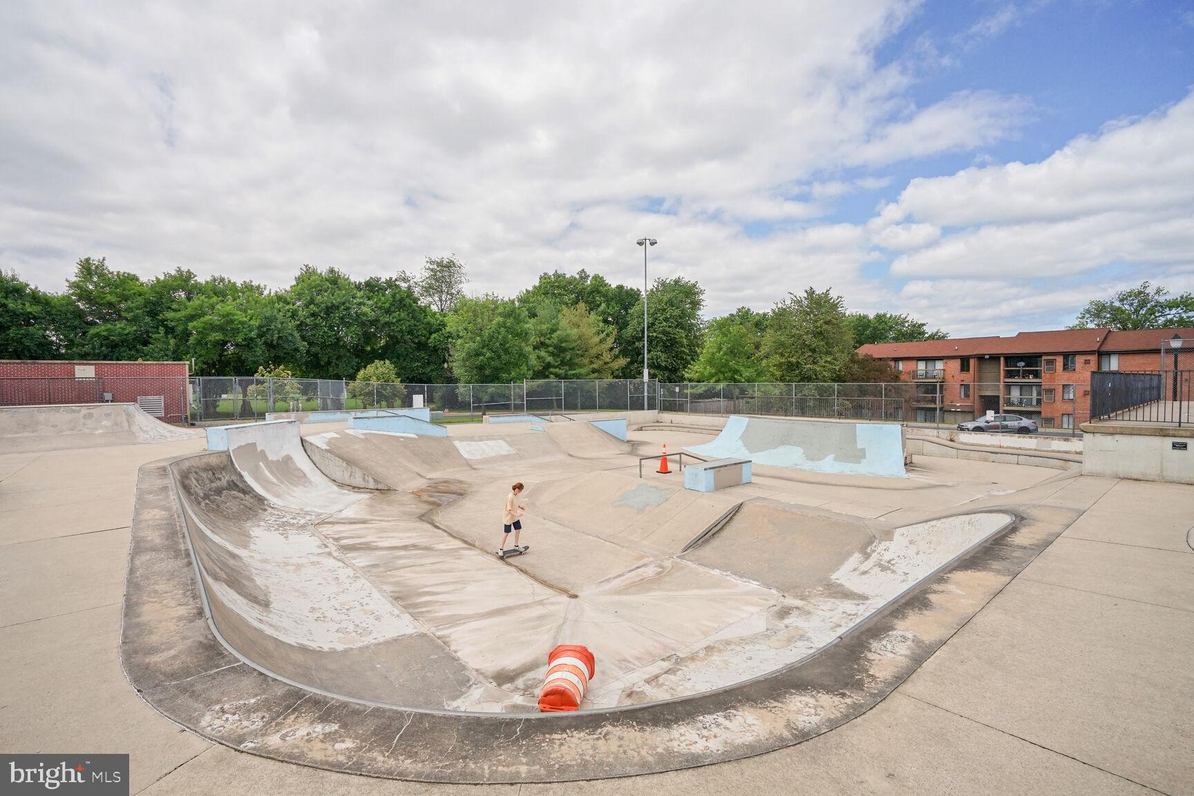 WILLOW BEND - Residential