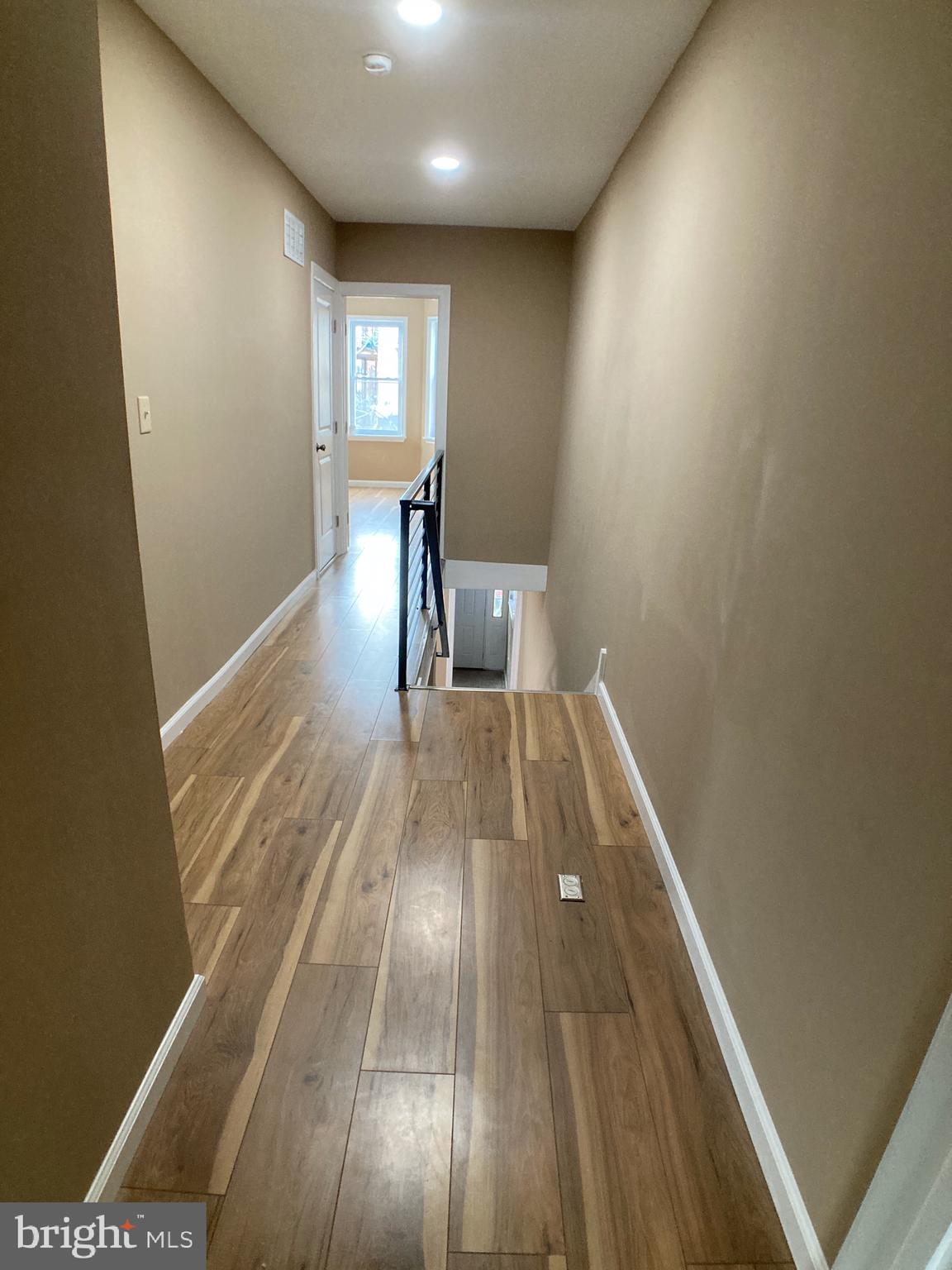 MILL CREEK - Residential