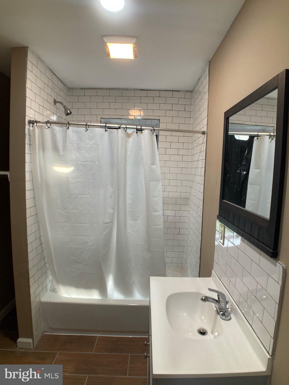 MILL CREEK - Residential