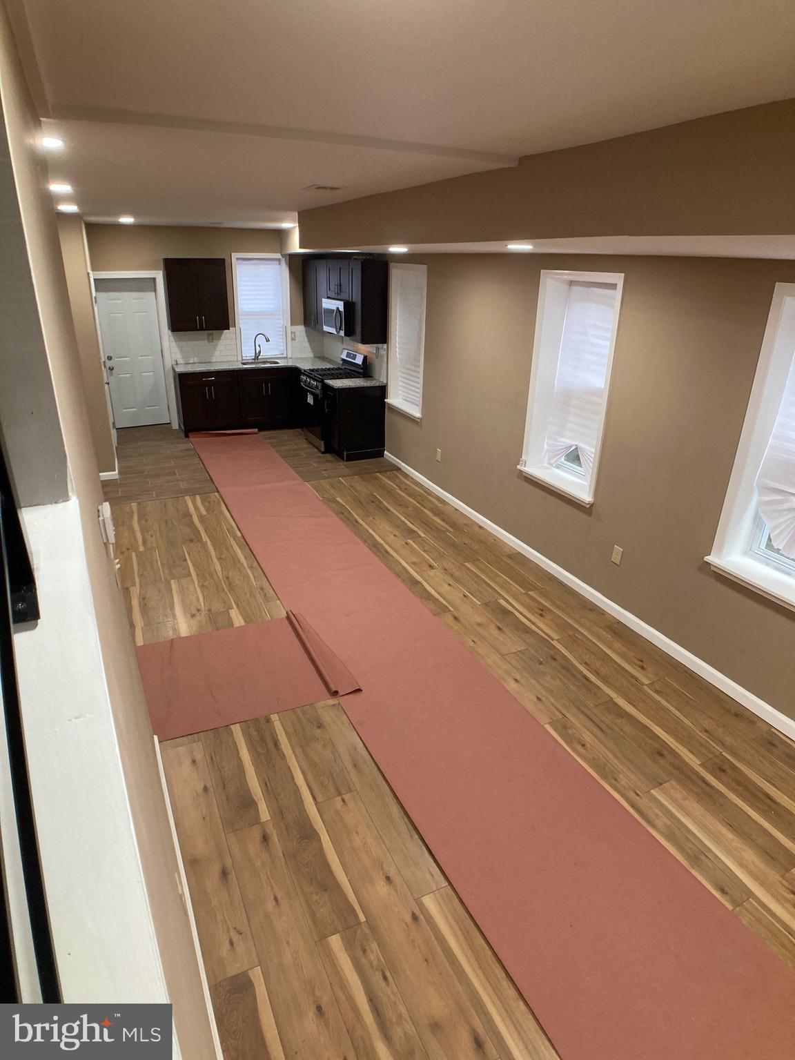 MILL CREEK - Residential