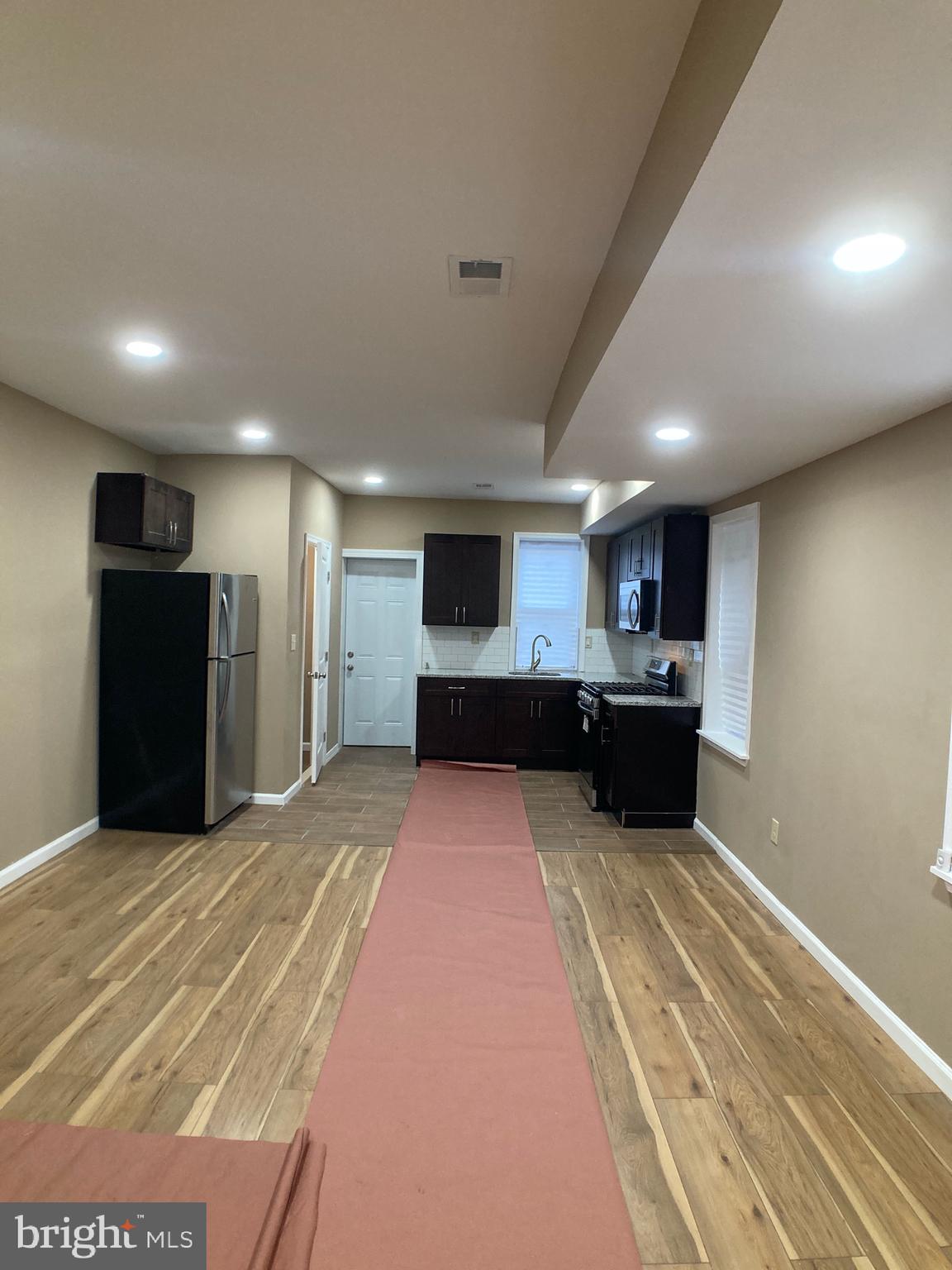 MILL CREEK - Residential