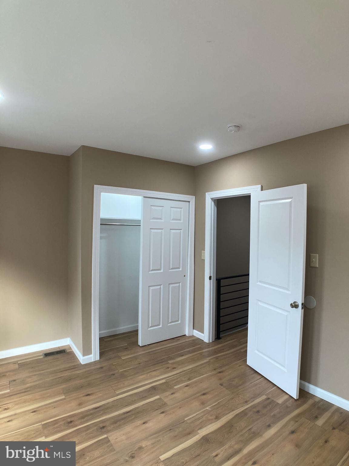MILL CREEK - Residential