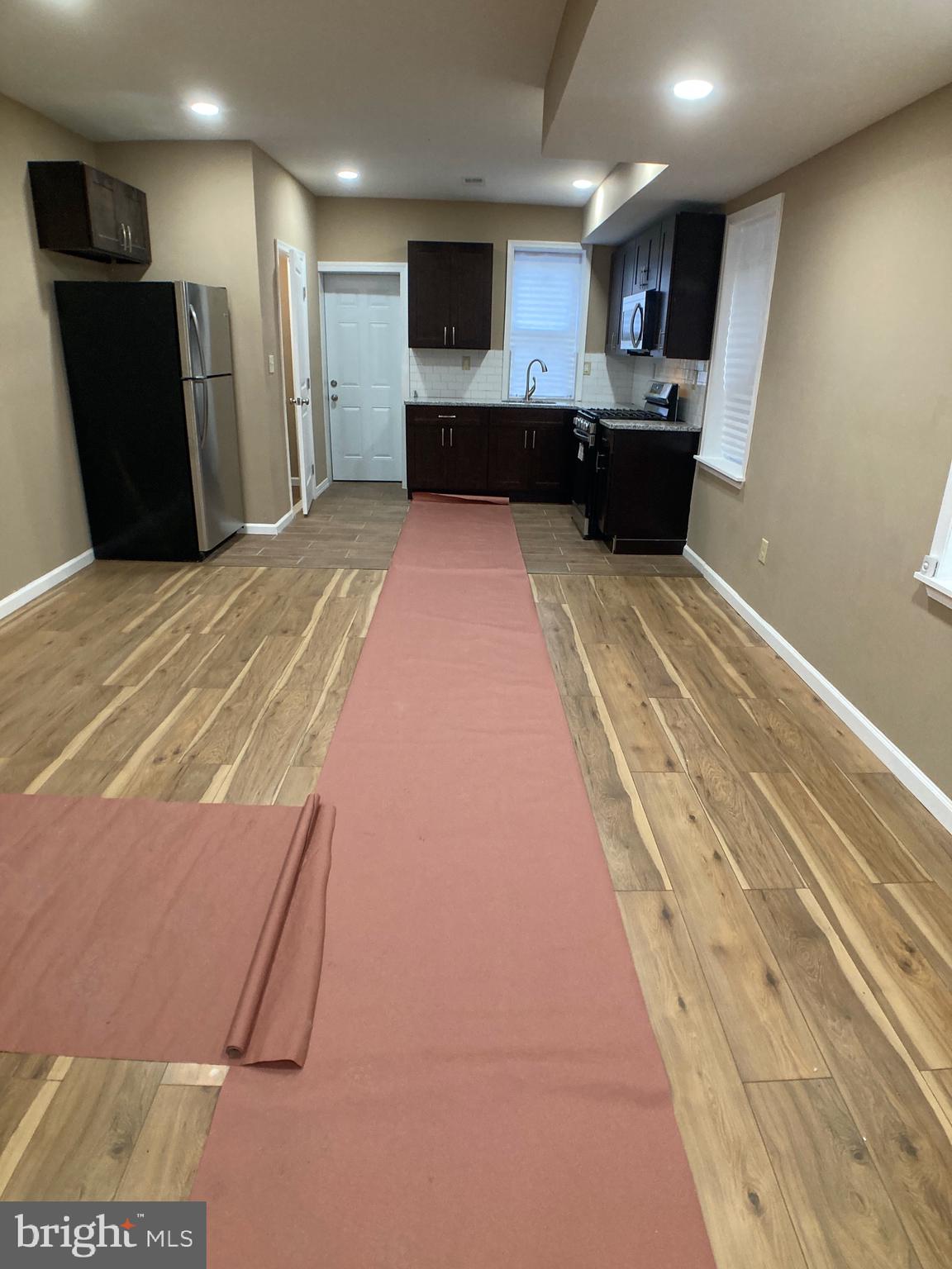 MILL CREEK - Residential