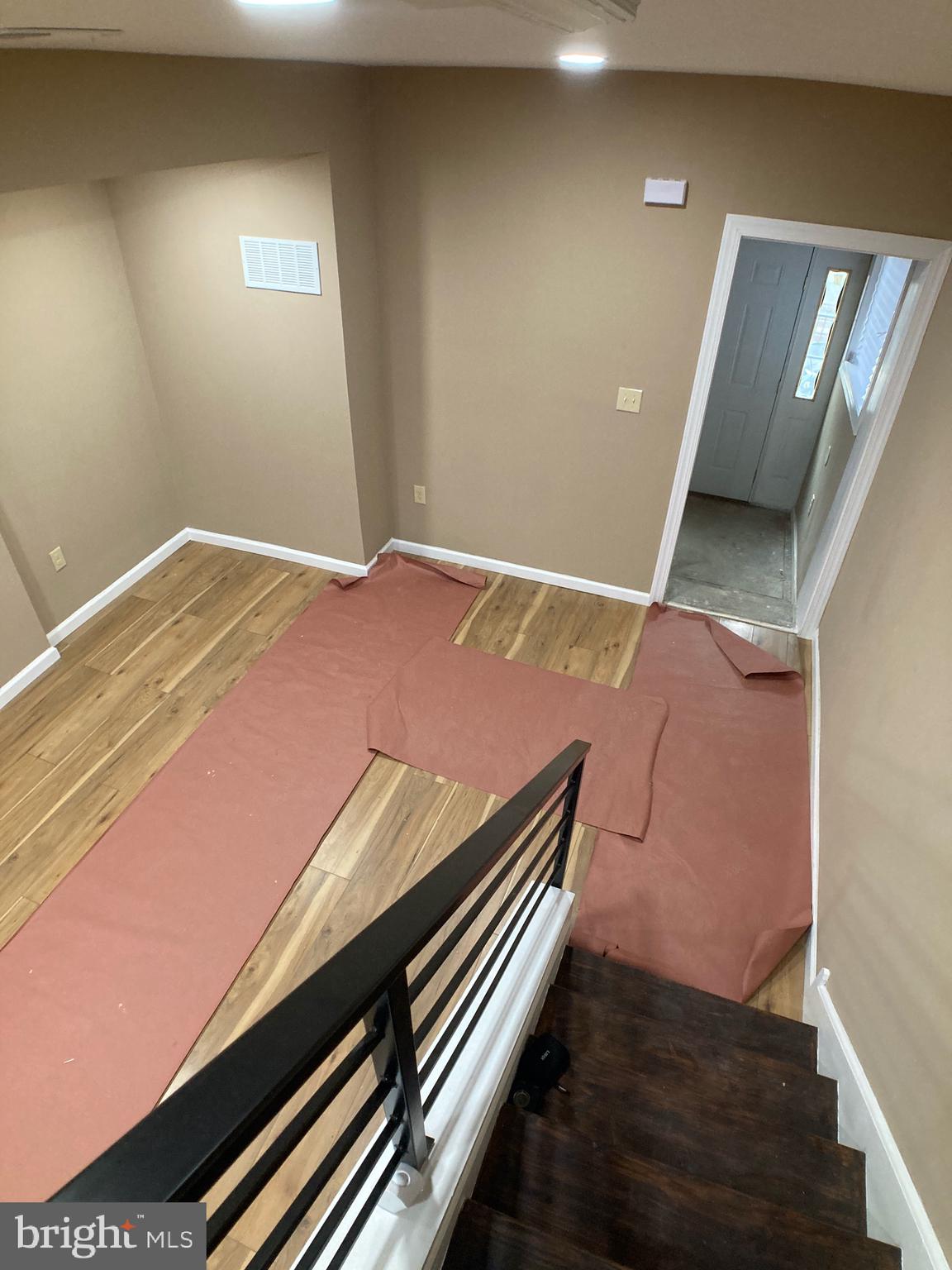 MILL CREEK - Residential