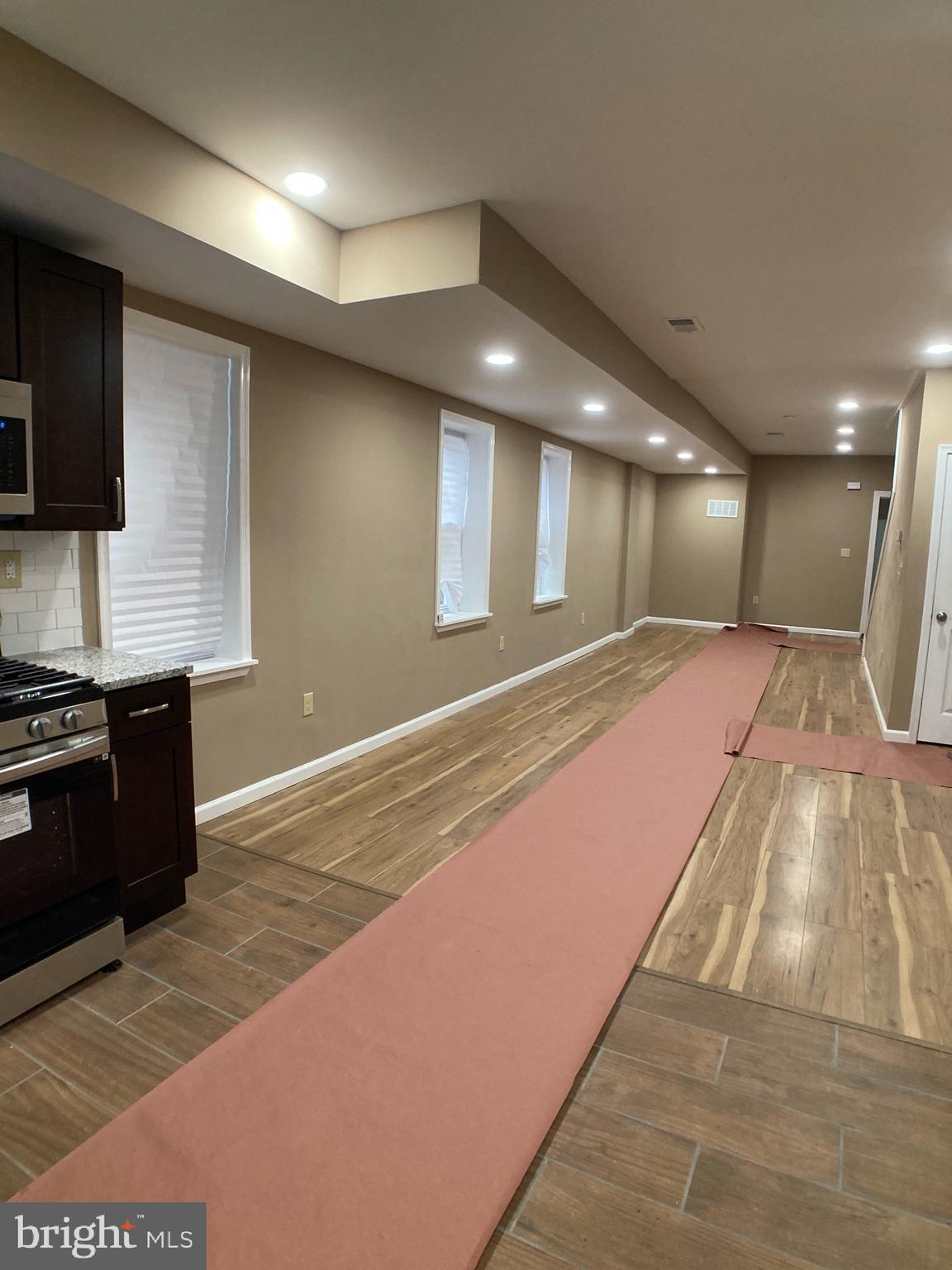 MILL CREEK - Residential