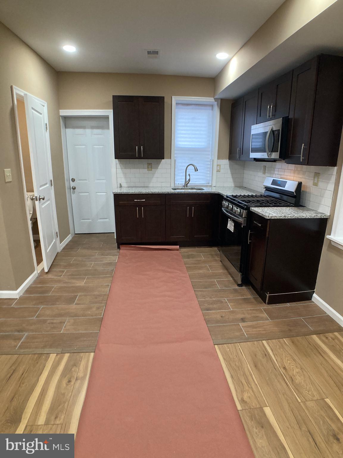 MILL CREEK - Residential