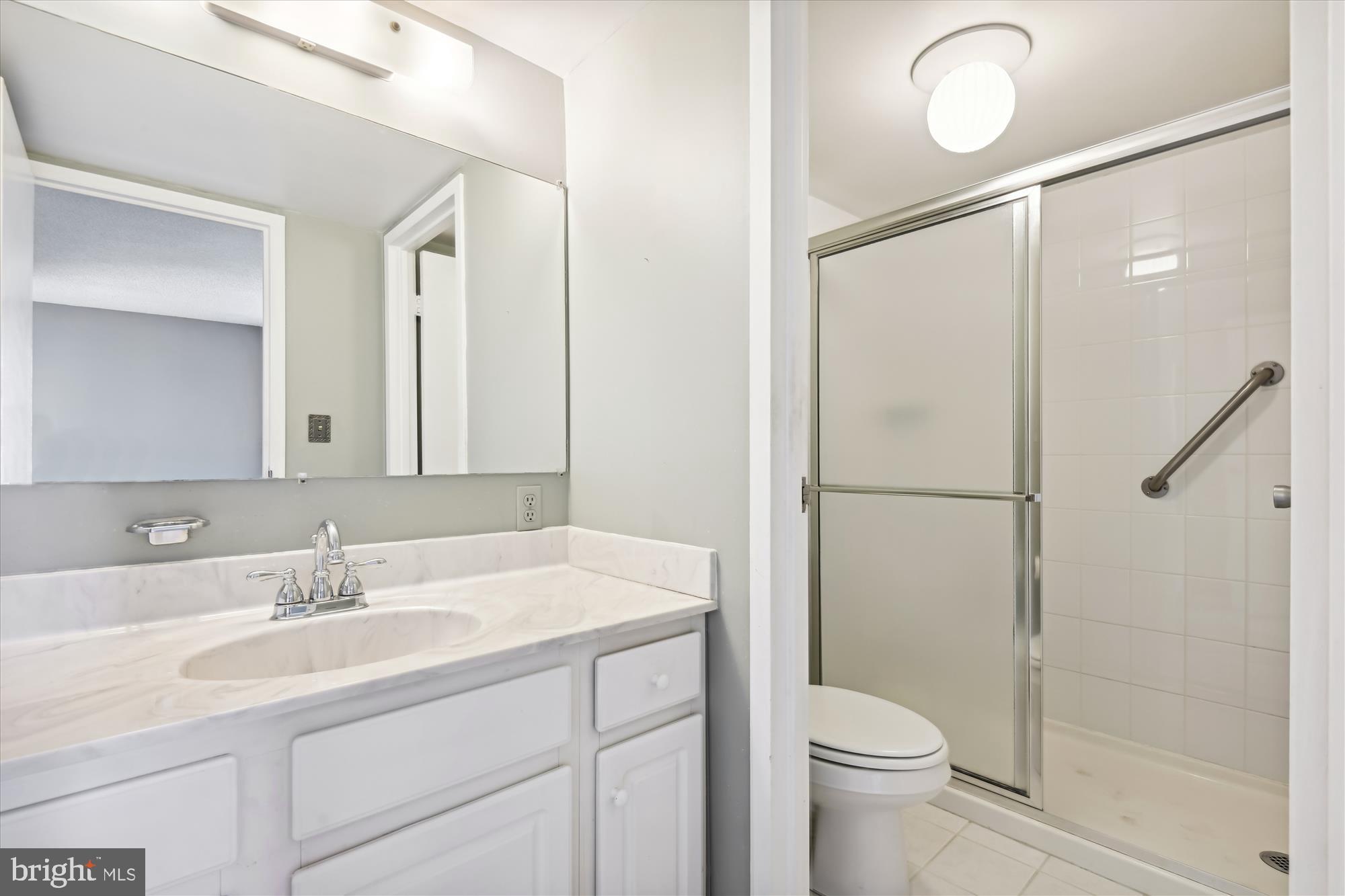 THE RIDGELY - Residential