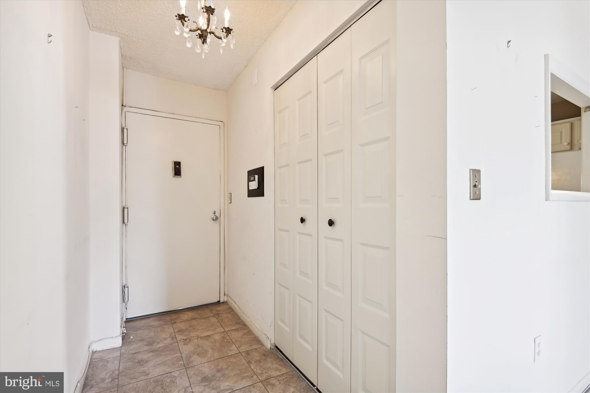 THE RIDGELY - Residential