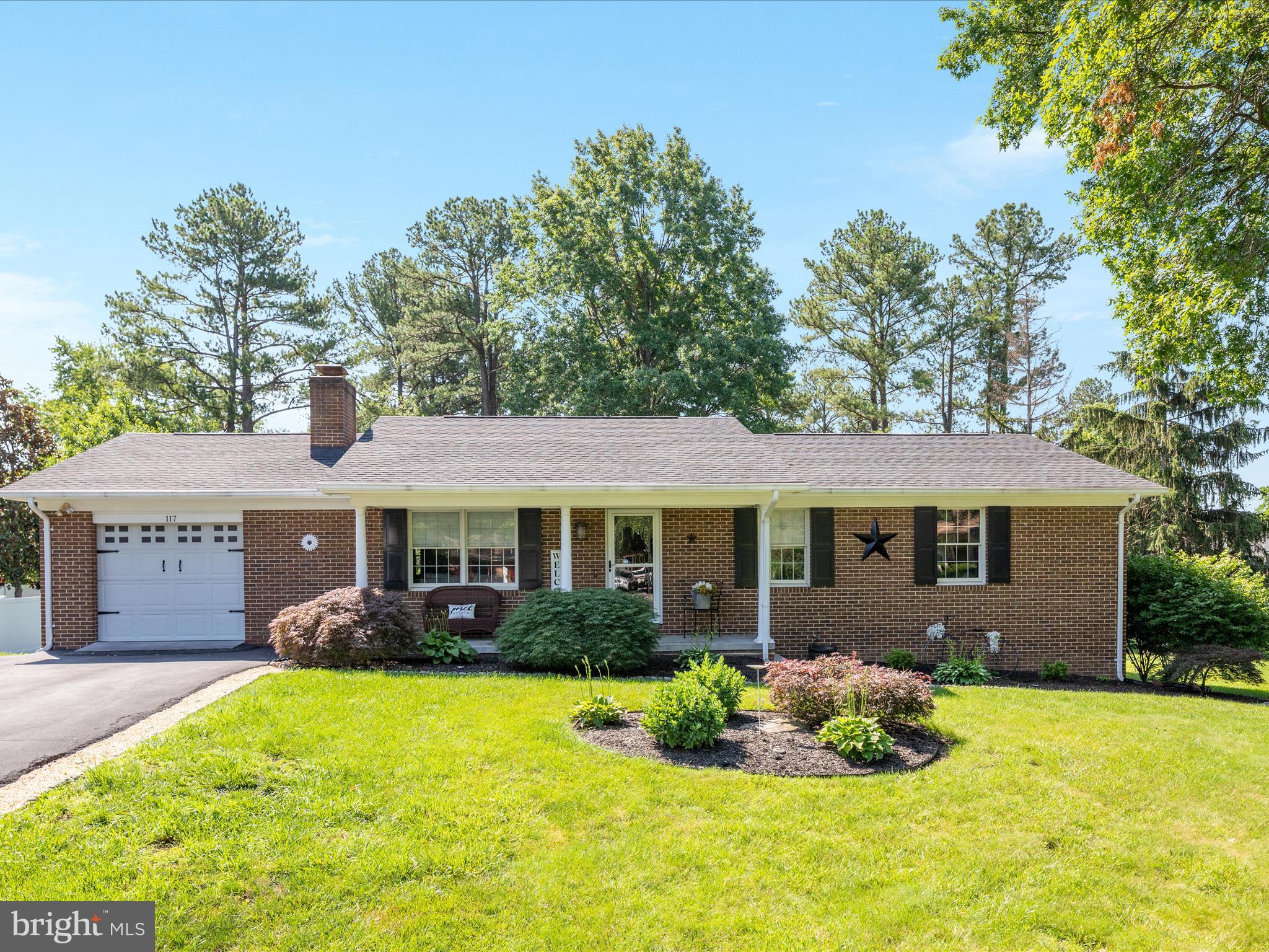 117 AMHERST COURT