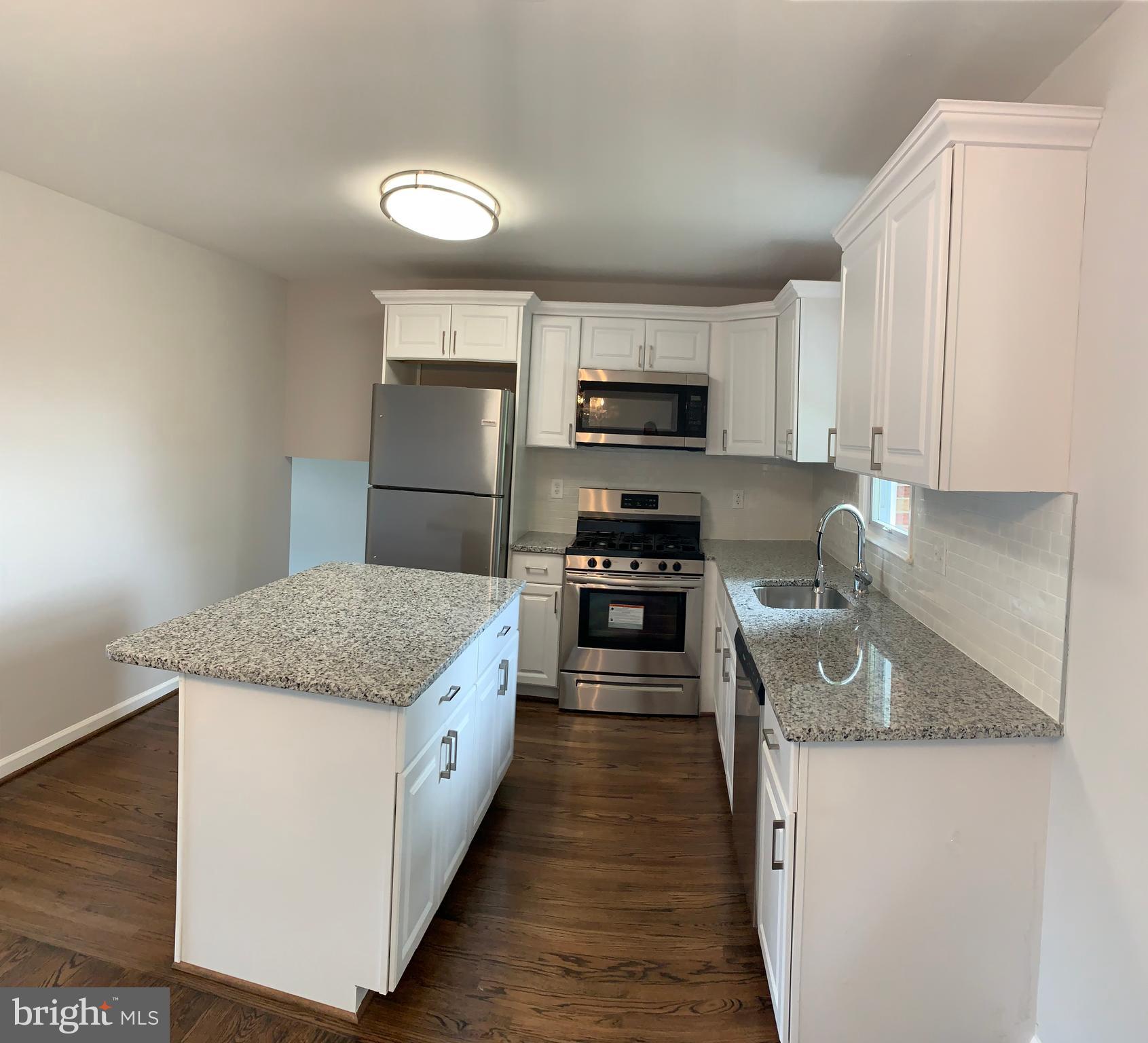 ROSEDALE - Residential