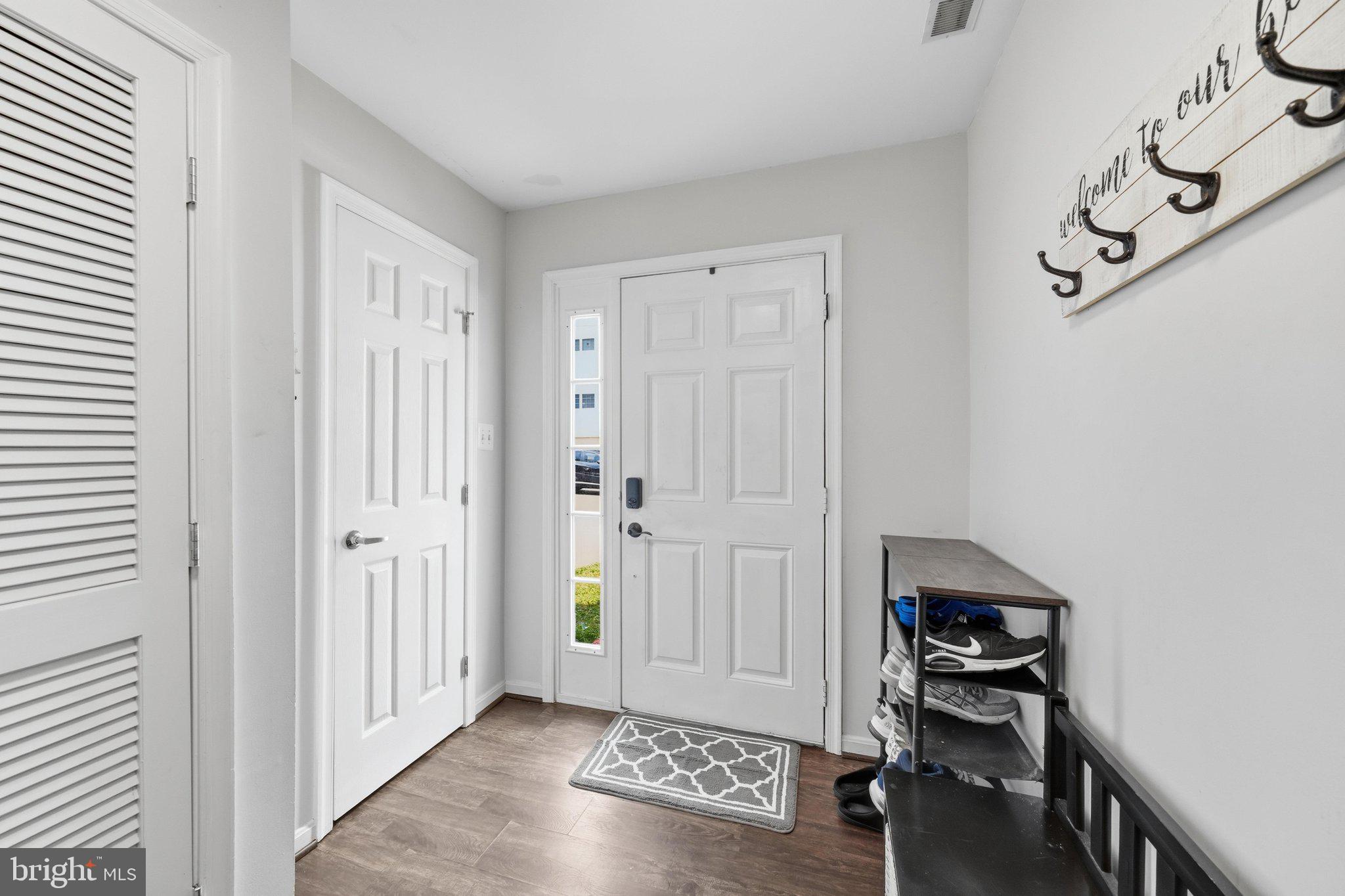 4107 APPLE LEAF COURT